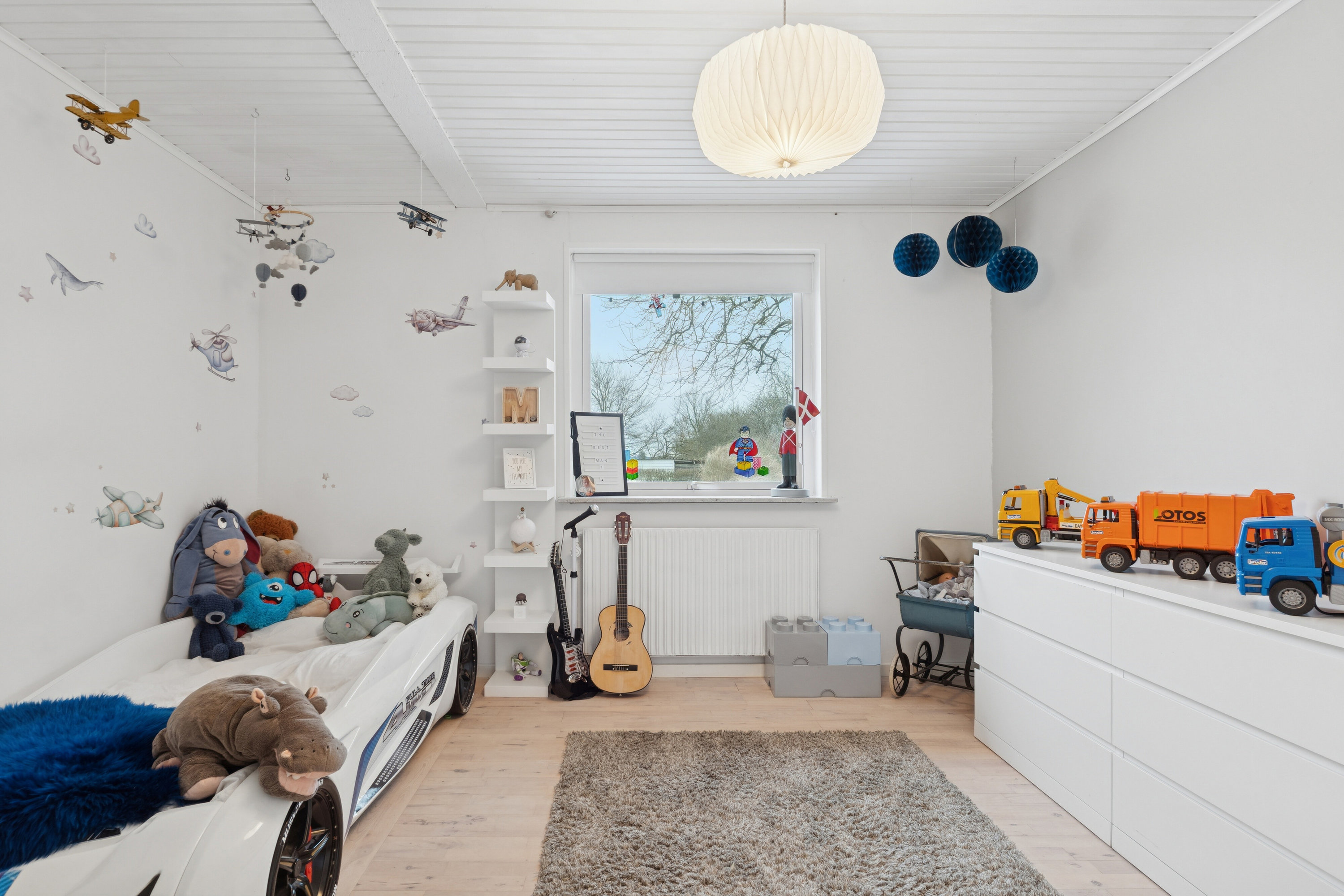 Fremhævet soveværelse billede i fuldskærmstilstand. Billede af Taskebjergvej 21, Nørskovlund, 8620 Kjellerup