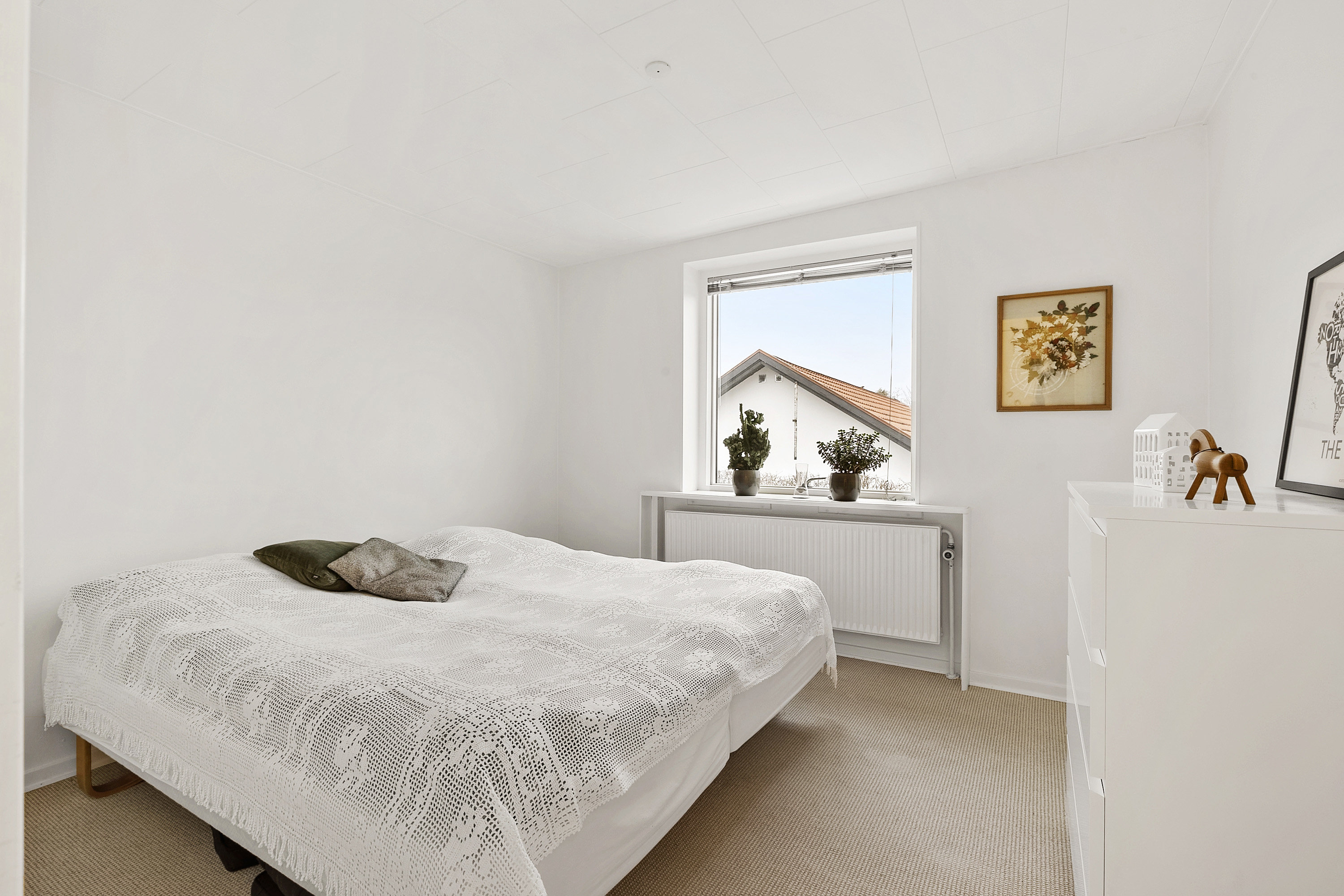 Fremhævet soveværelse billede i fuldskærmstilstand. Billede af Løgumklostervej 168, 6200 Aabenraa