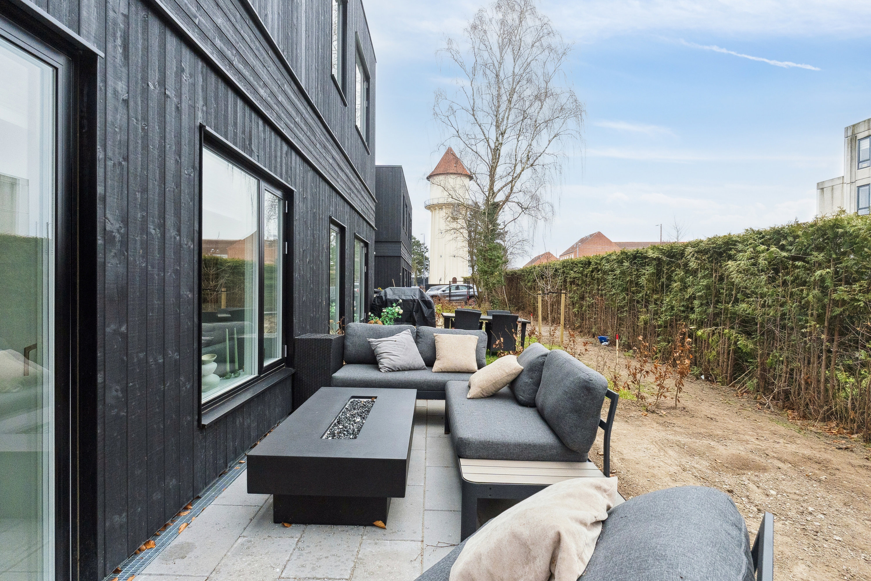 Fremhævet terrasse billede i fuldskærmstilstand. Billede af Tårnvej 97F, 2610 Rødovre