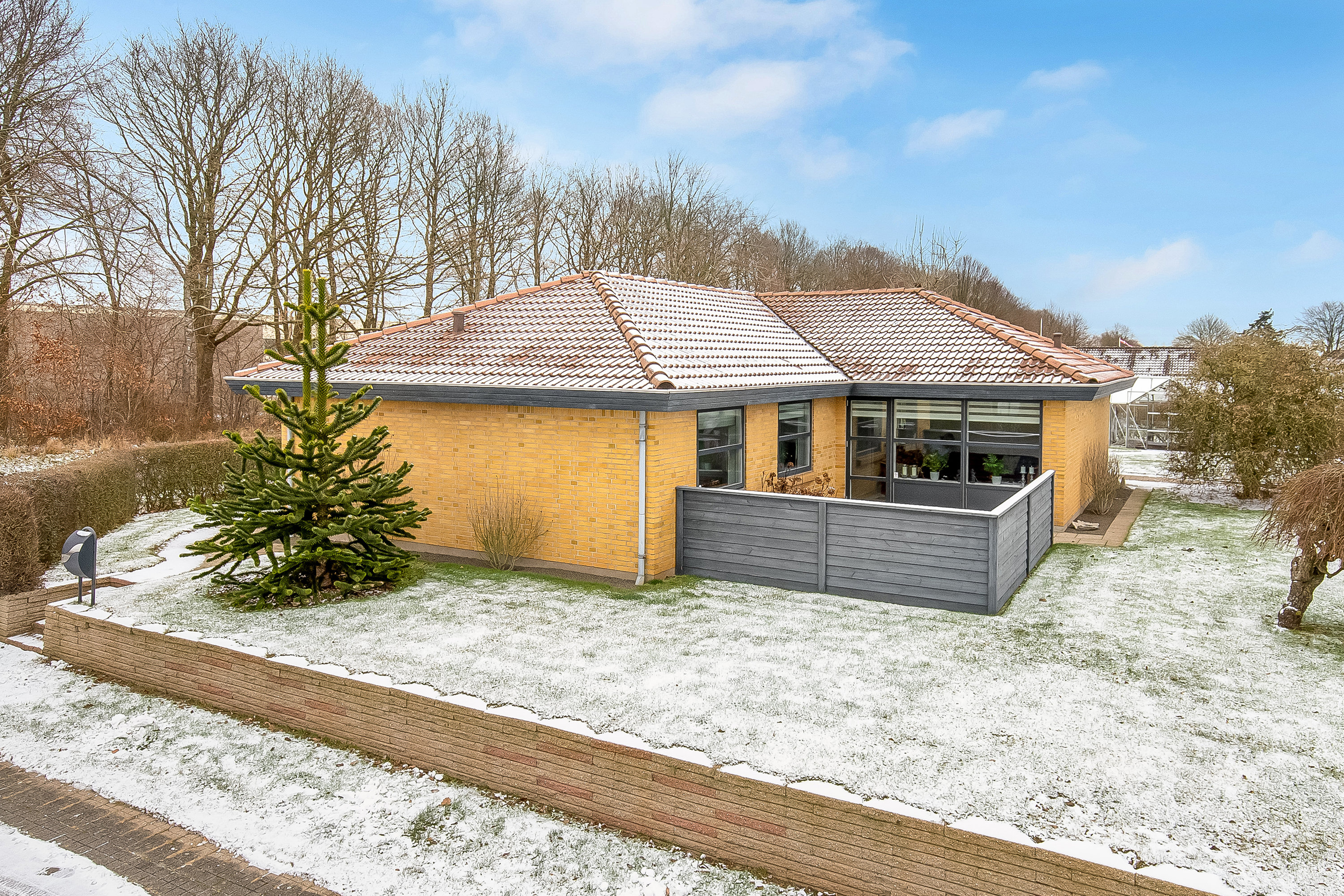 Fremhævet ejendommen billede i fuldskærmstilstand. Billede af Brombærvænget 1, Vonsild, 6000 Kolding