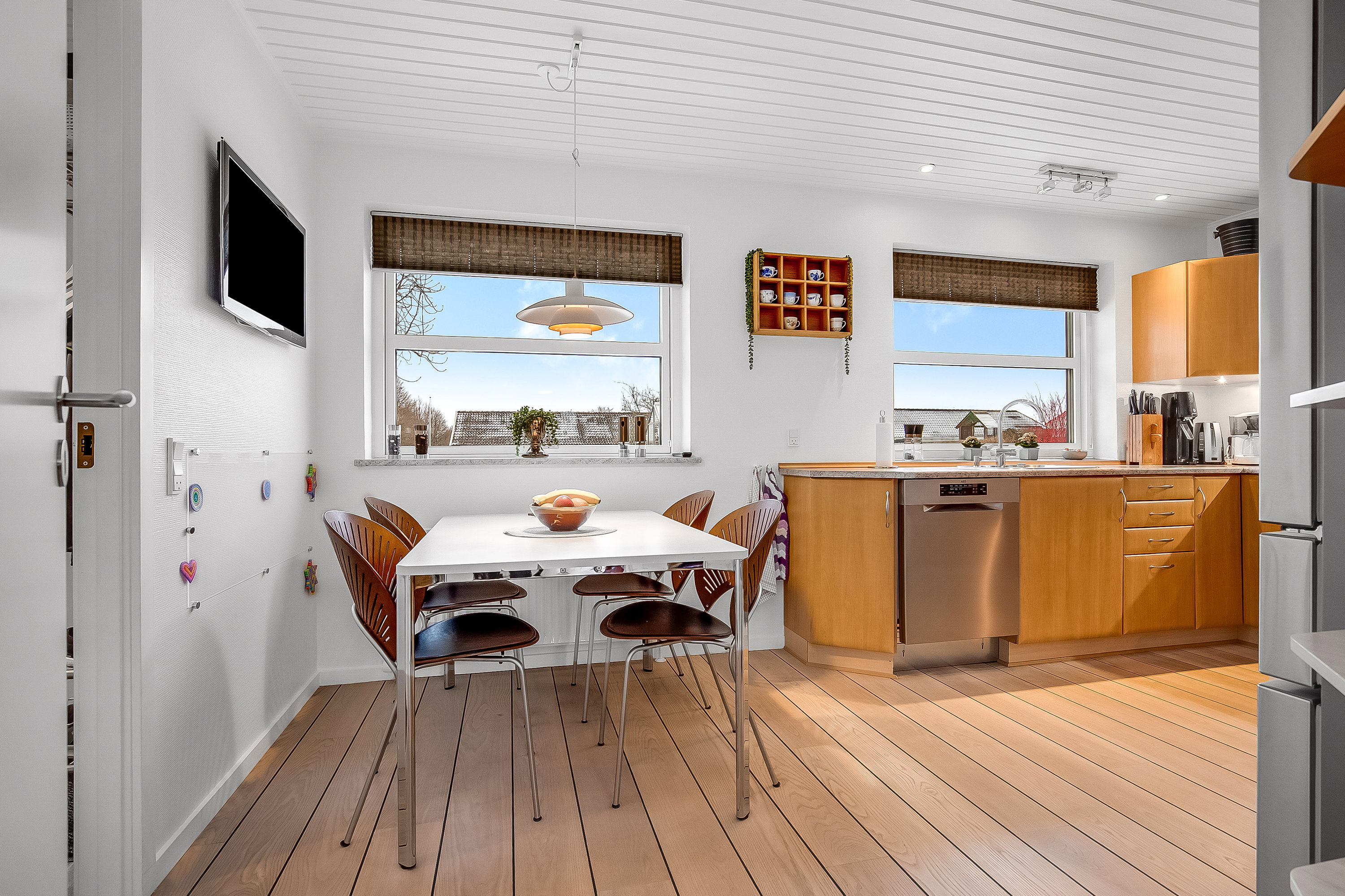 Fremhævet køkken billede i fuldskærmstilstand. Billede af Brombærvænget 1, Vonsild, 6000 Kolding