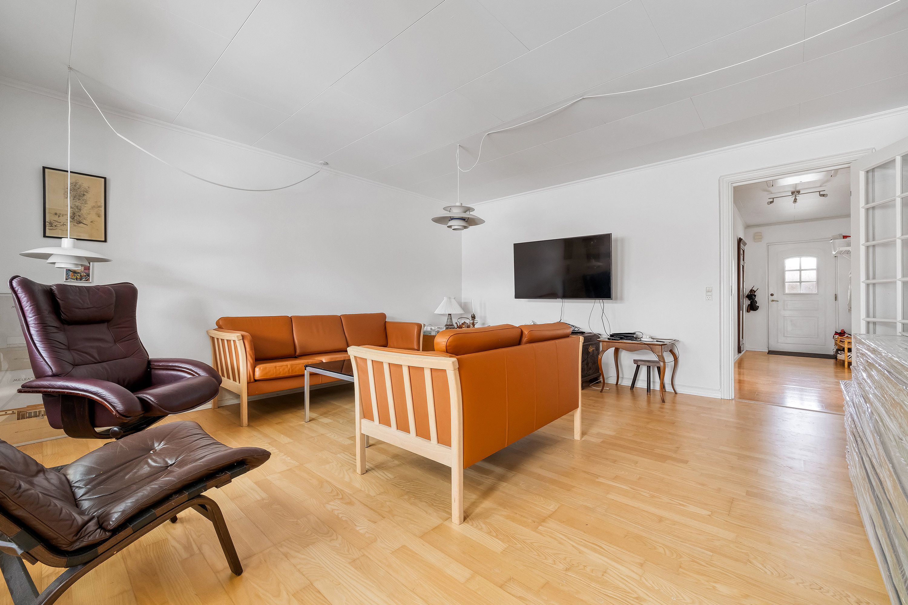 Fremhævet stue billede i fuldskærmstilstand. Billede af Kocksvej 11A, 3600 Frederikssund