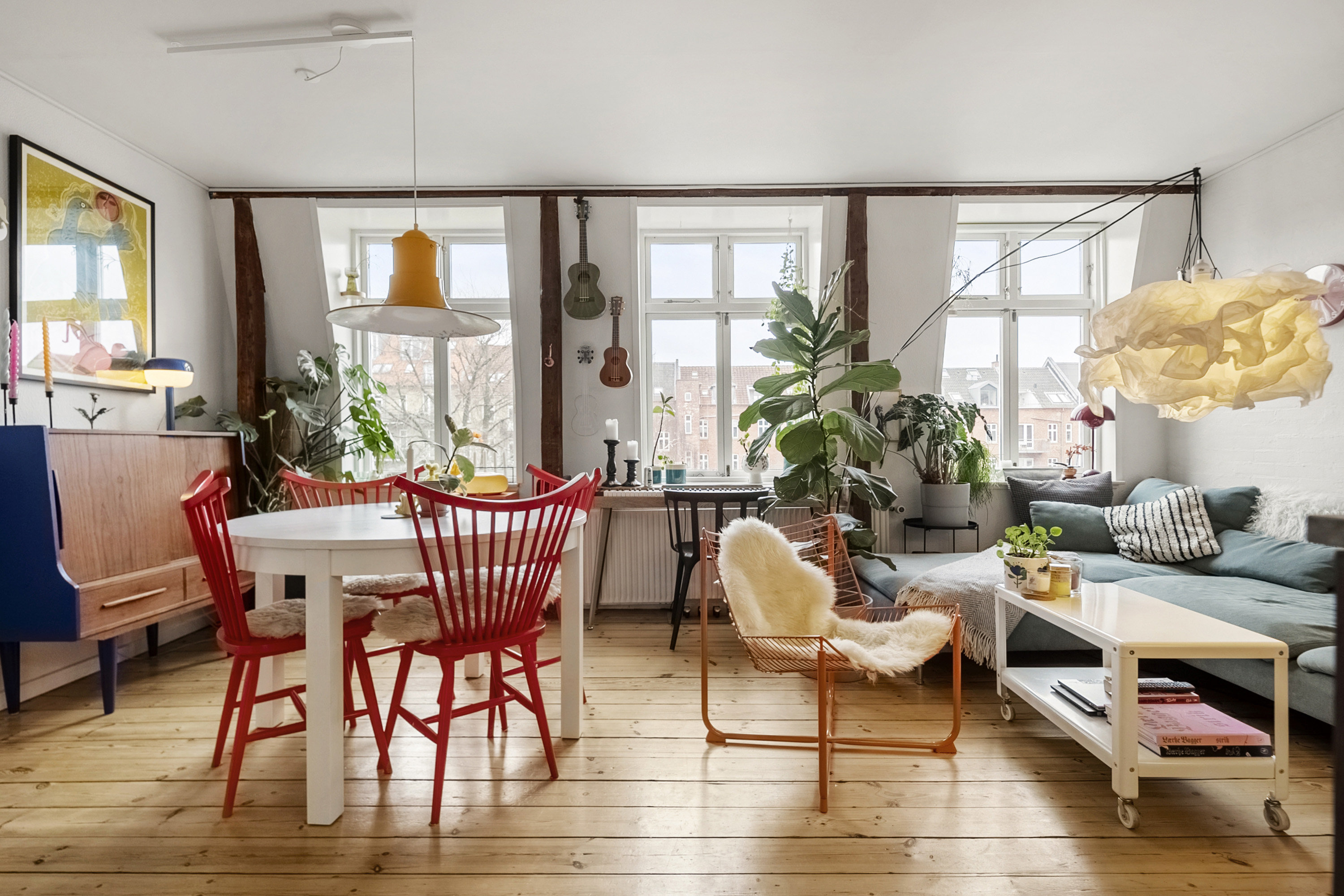 Fremhævet stue billede i fuldskærmstilstand. Billede af Gyldenløvesgade 8, 2. th., Trøjborg , 8200 Aarhus N