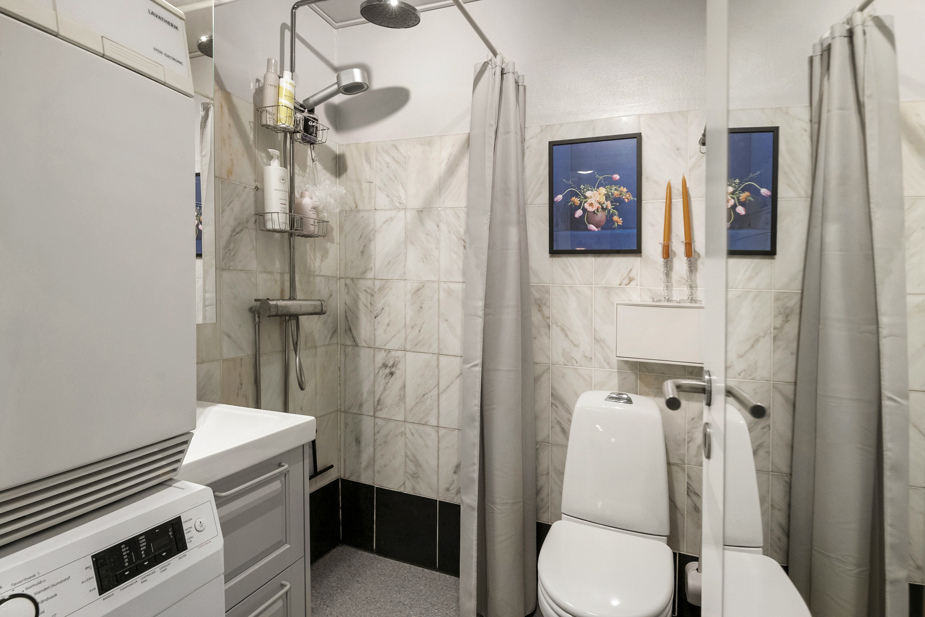 Fremhævet badeværelse billede i fuldskærmstilstand. Billede af Gyldenløvesgade 8, 2. th., Trøjborg , 8200 Aarhus N