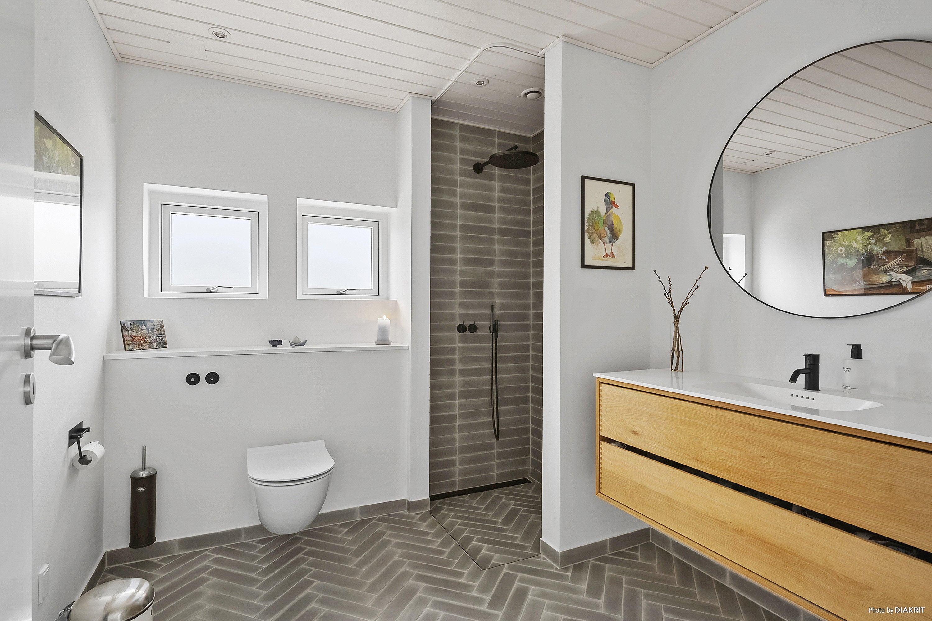 Fremhævet badeværelse billede i fuldskærmstilstand. Billede af Askelunden 13, Hou, 8300 Odder