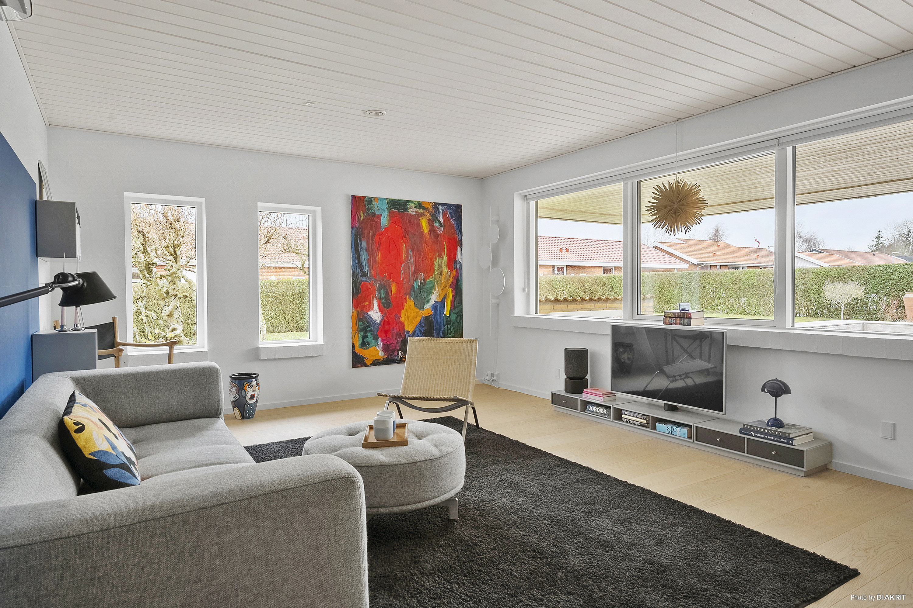 Fremhævet stue billede i fuldskærmstilstand. Billede af Askelunden 13, Hou, 8300 Odder