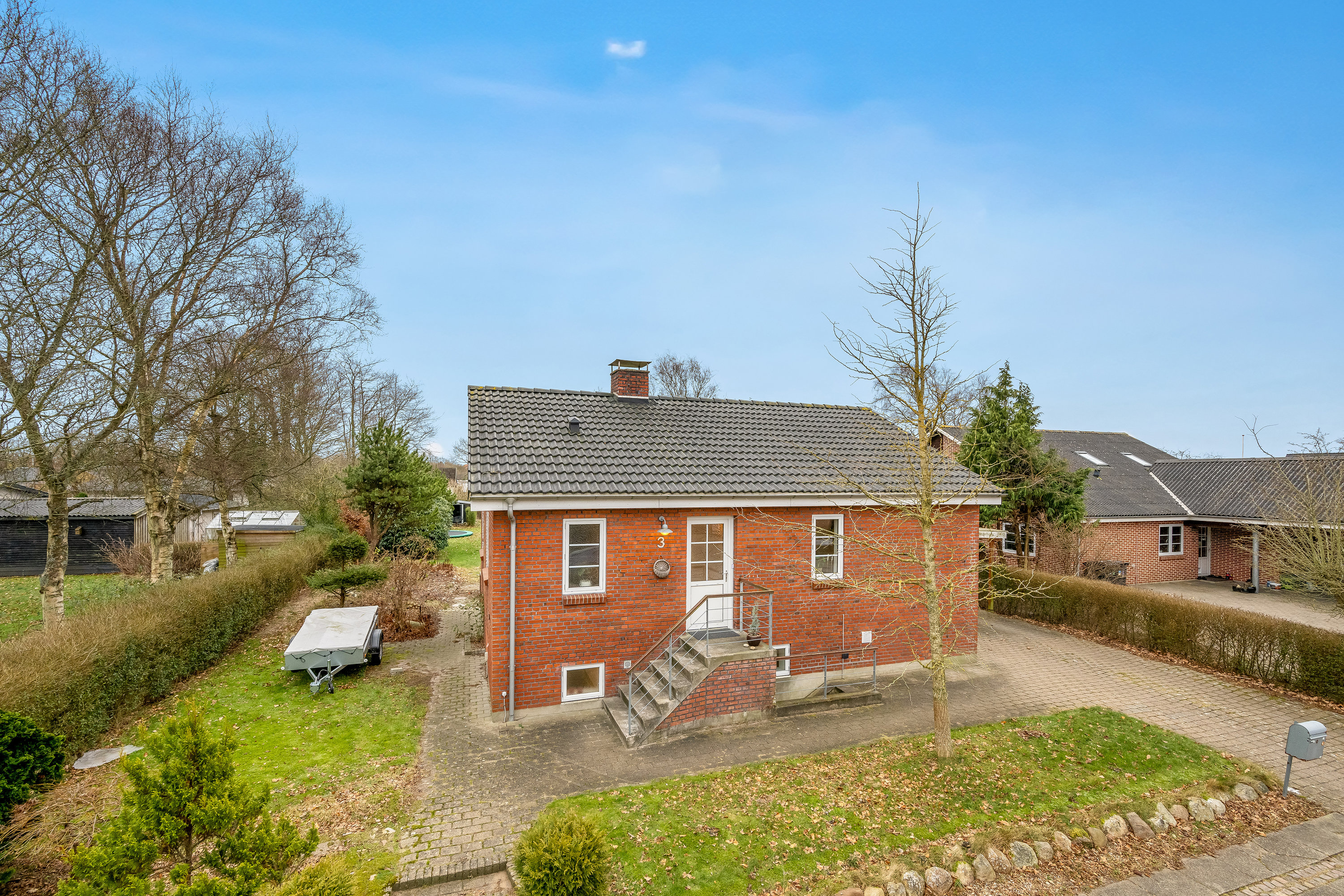 Fremhævet luftfoto billede i fuldskærmstilstand. Billede af Lindevej 3, 6880 Tarm