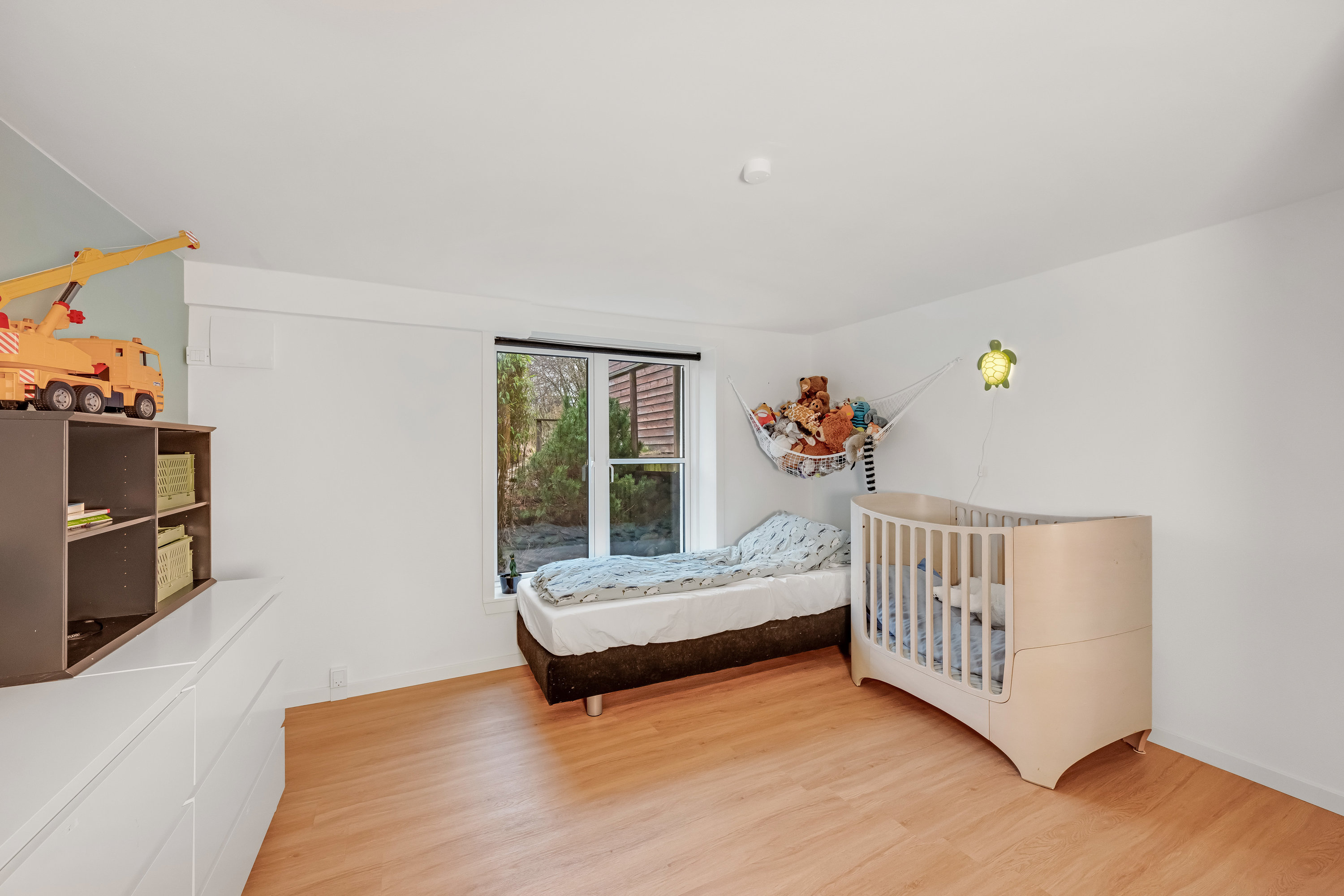 Fremhævet værelse billede i fuldskærmstilstand. Billede af Lindevej 3, 6880 Tarm