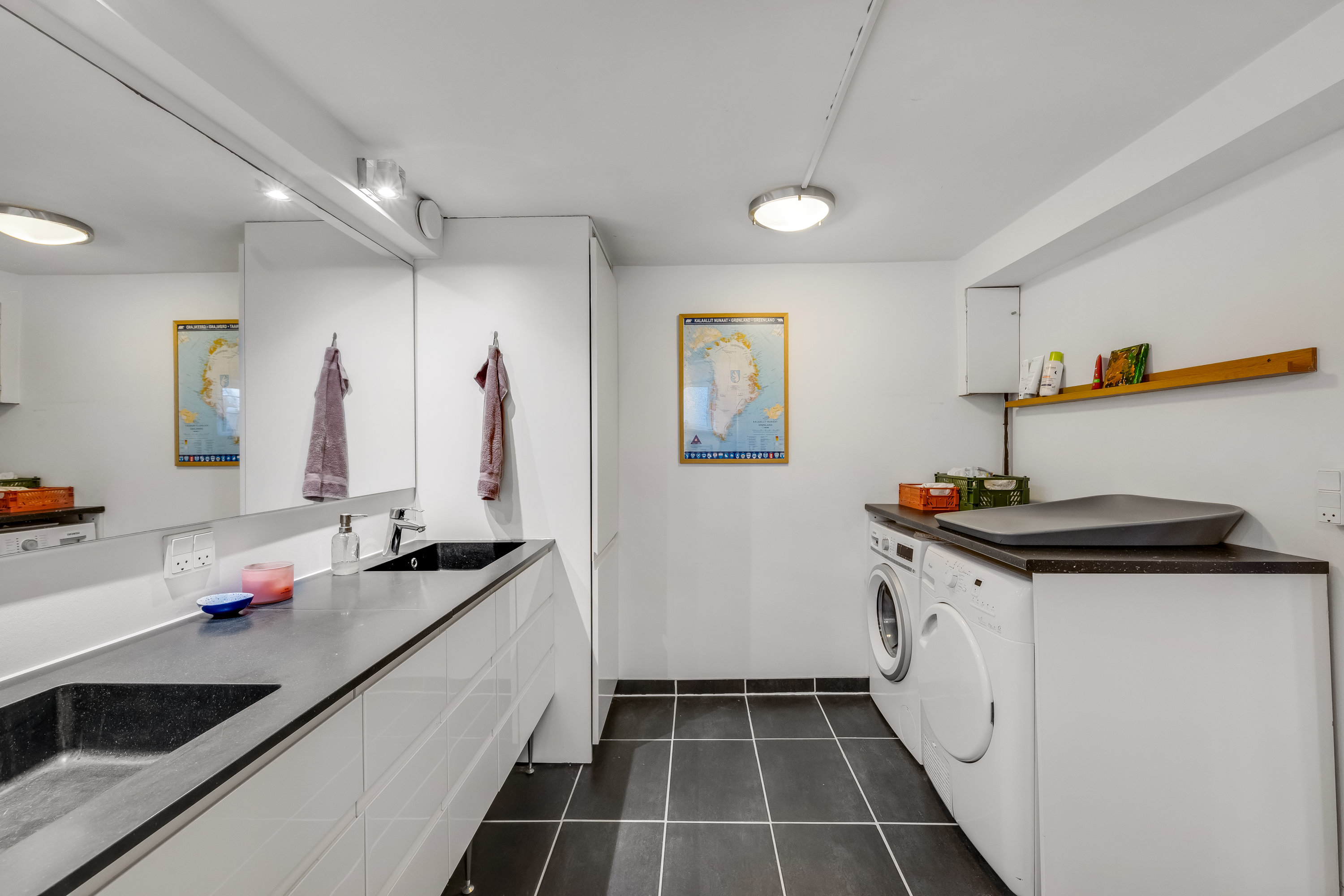 Fremhævet badeværelse billede i fuldskærmstilstand. Billede af Lindevej 3, 6880 Tarm