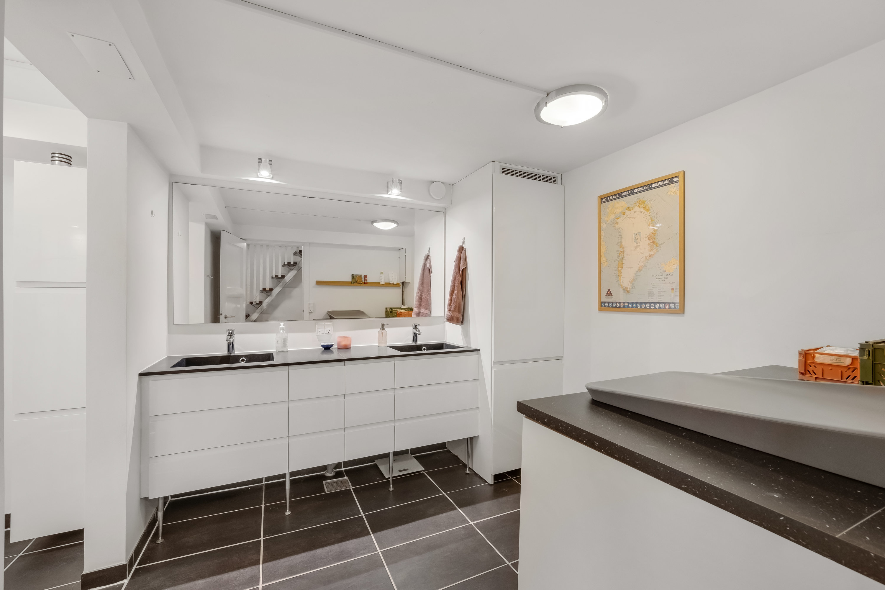 Fremhævet badeværelse billede i fuldskærmstilstand. Billede af Lindevej 3, 6880 Tarm