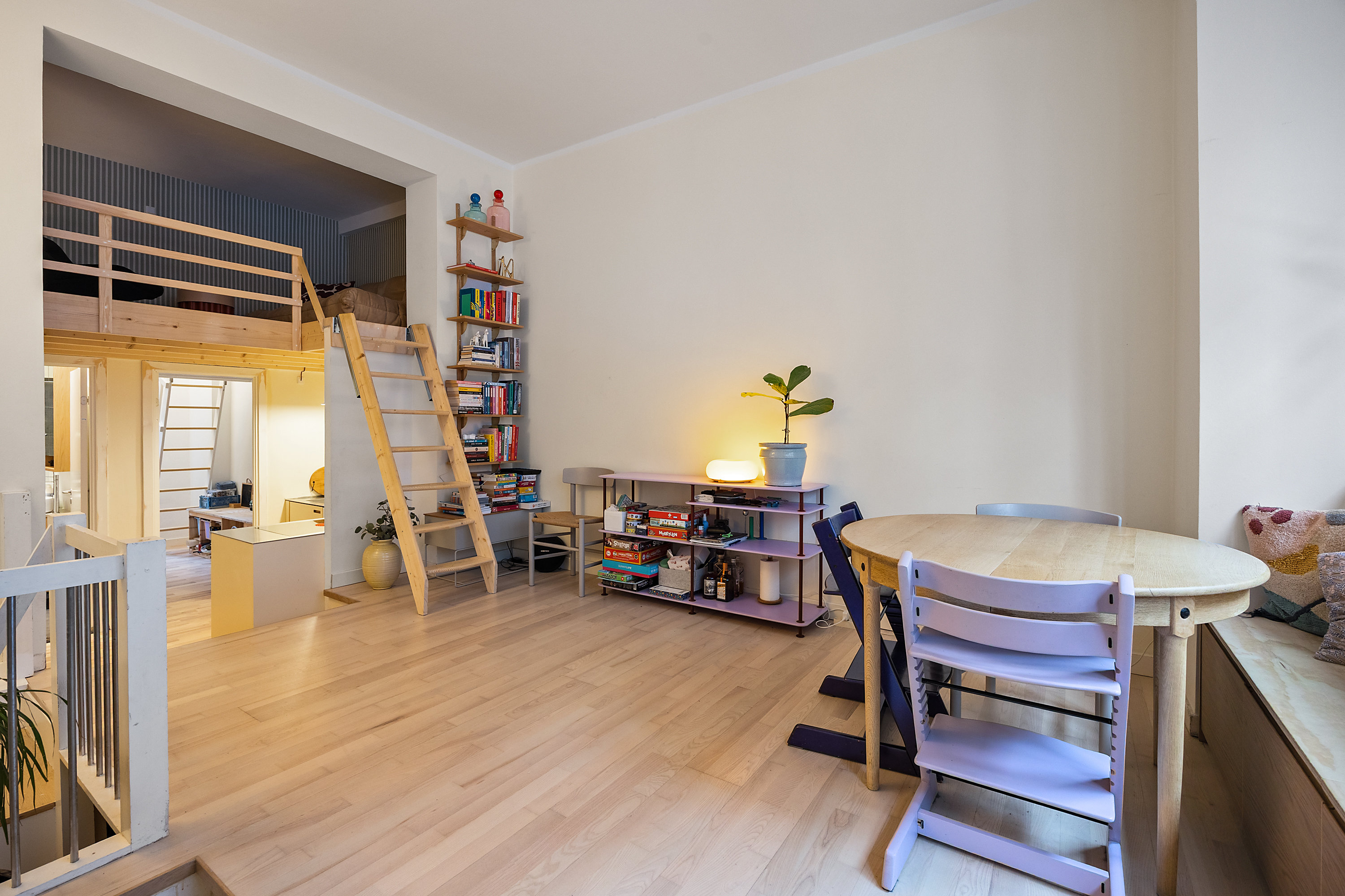 Fremhævet stue billede i fuldskærmstilstand. Billede af Wildersgade 31, st.. th., 1408 København K