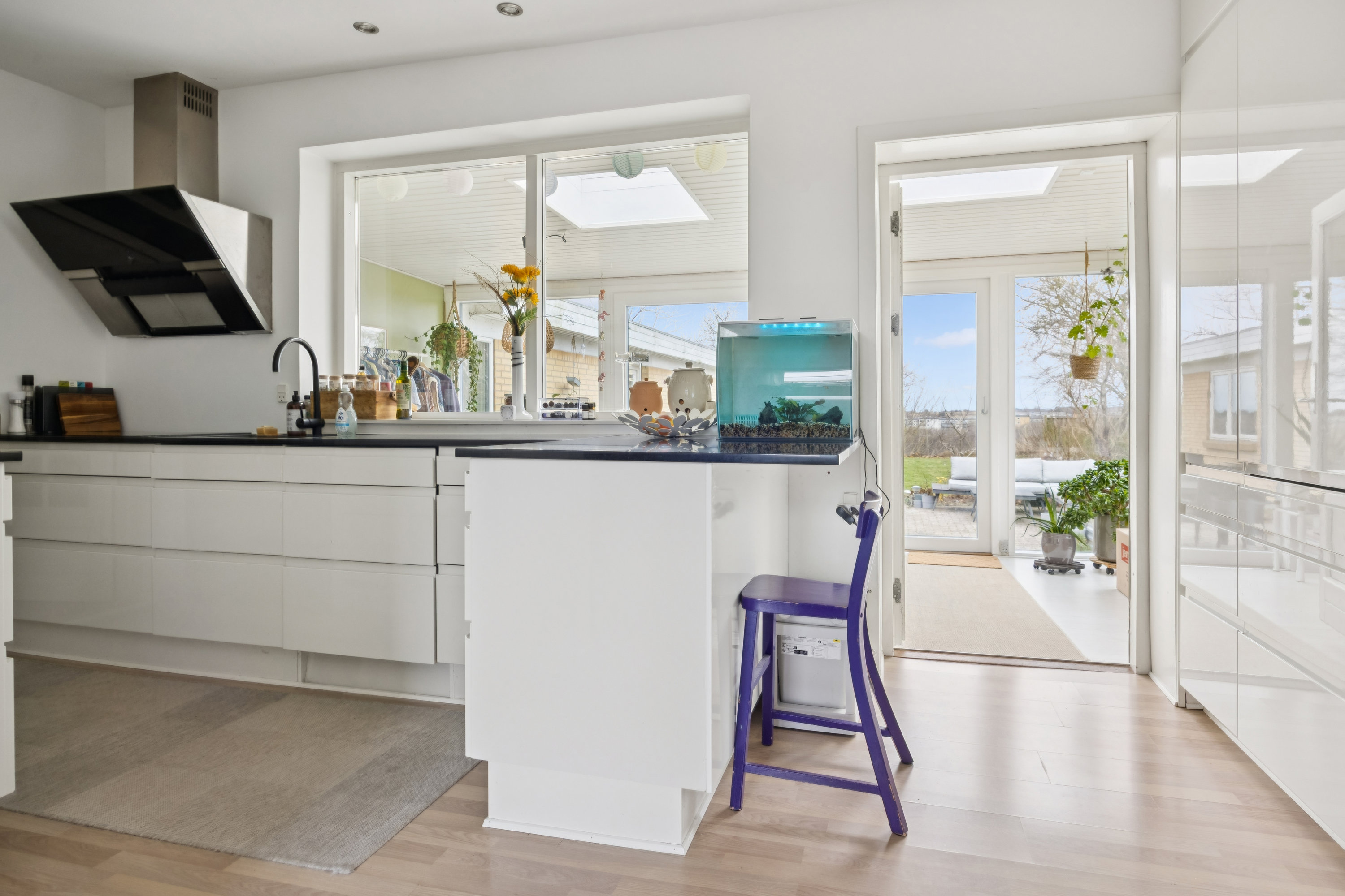 Fremhævet køkken billede i fuldskærmstilstand. Billede af Højvangsvej 12, 9400 Nørresundby