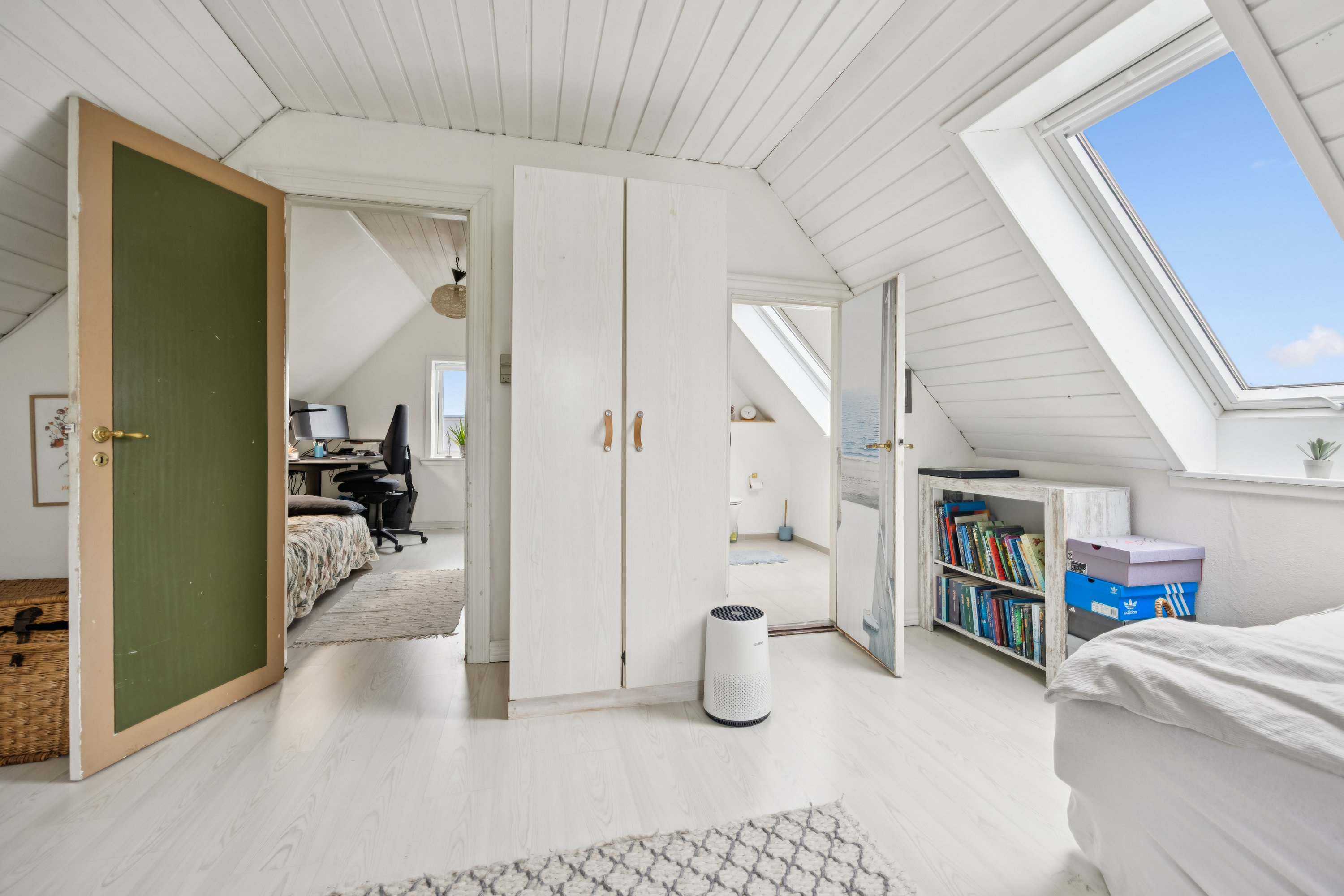 Fremhævet værelse billede i fuldskærmstilstand. Billede af Højvangsvej 12, 9400 Nørresundby