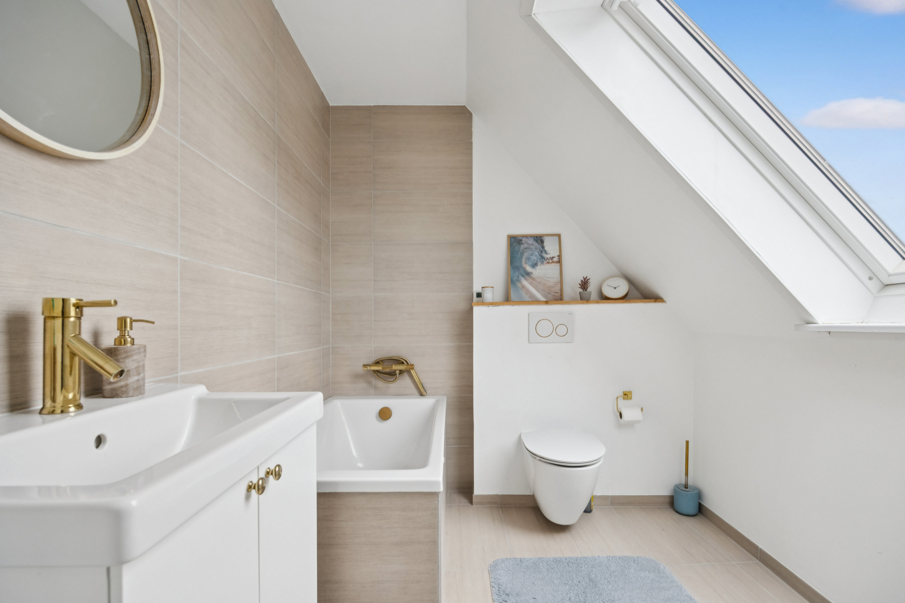 Fremhævet badeværelse billede i fuldskærmstilstand. Billede af Højvangsvej 12, 9400 Nørresundby