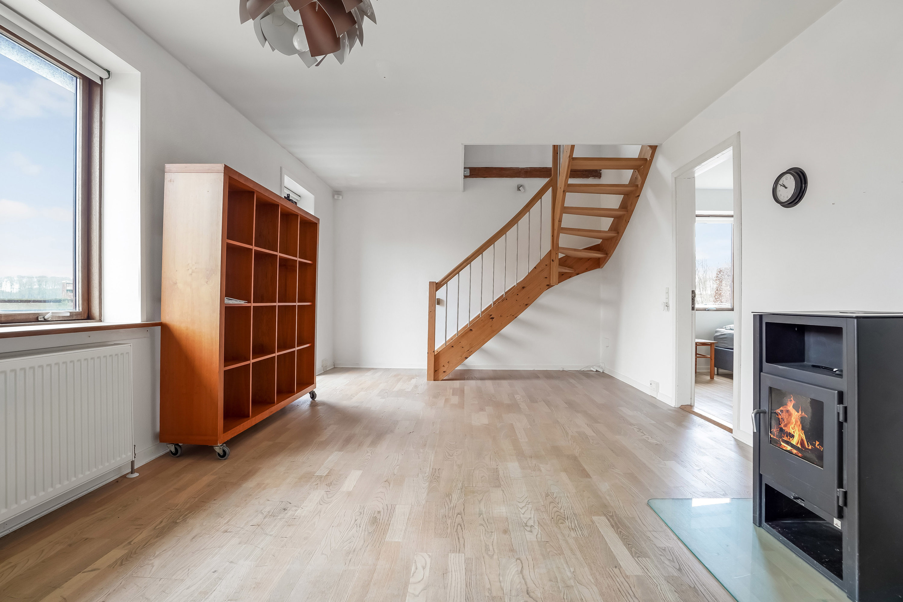 Fremhævet stue billede i fuldskærmstilstand. Billede af Hornborgvej 28, Flemming, 8762 Flemming