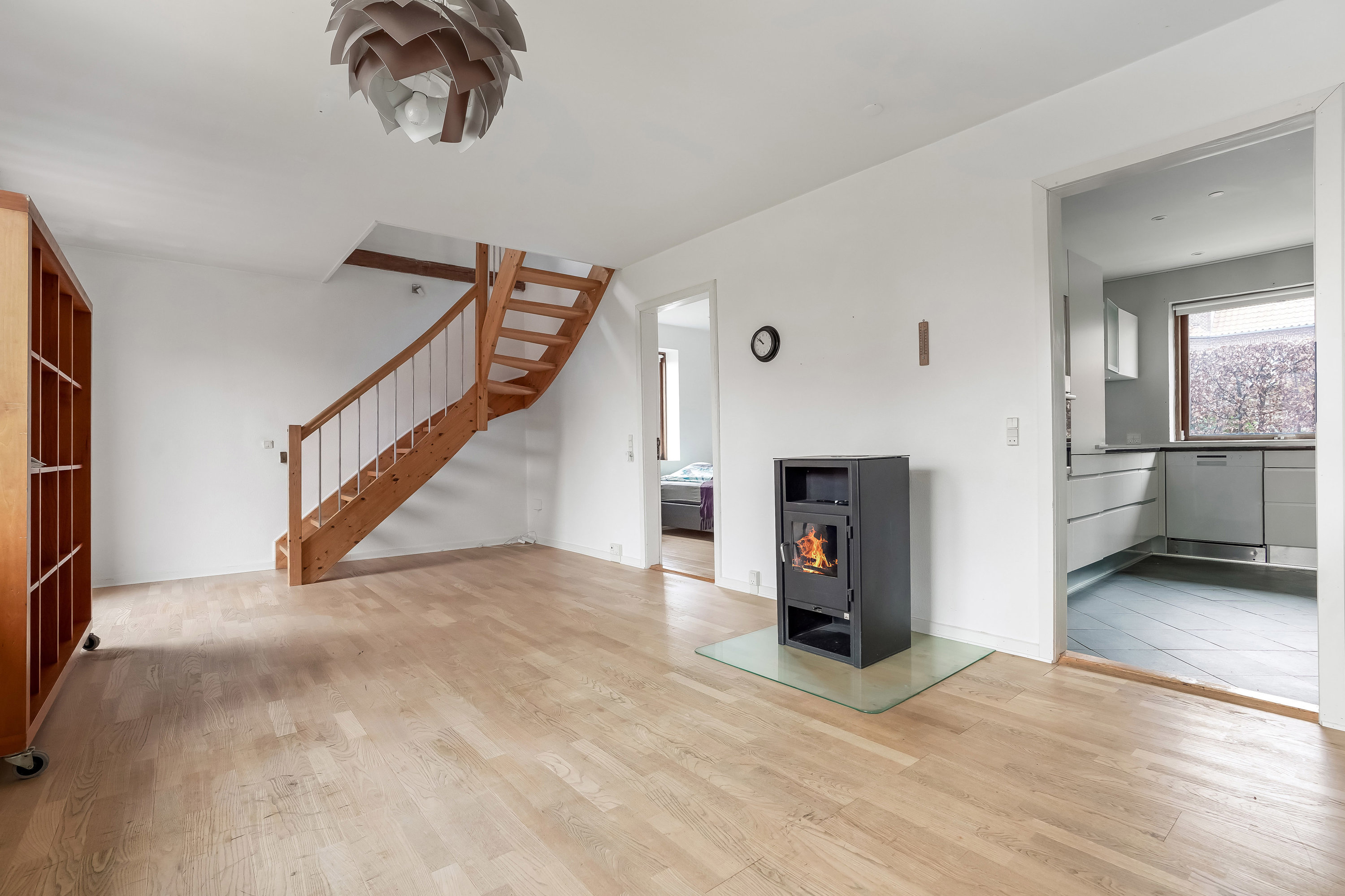 Fremhævet stue billede i fuldskærmstilstand. Billede af Hornborgvej 28, Flemming, 8762 Flemming