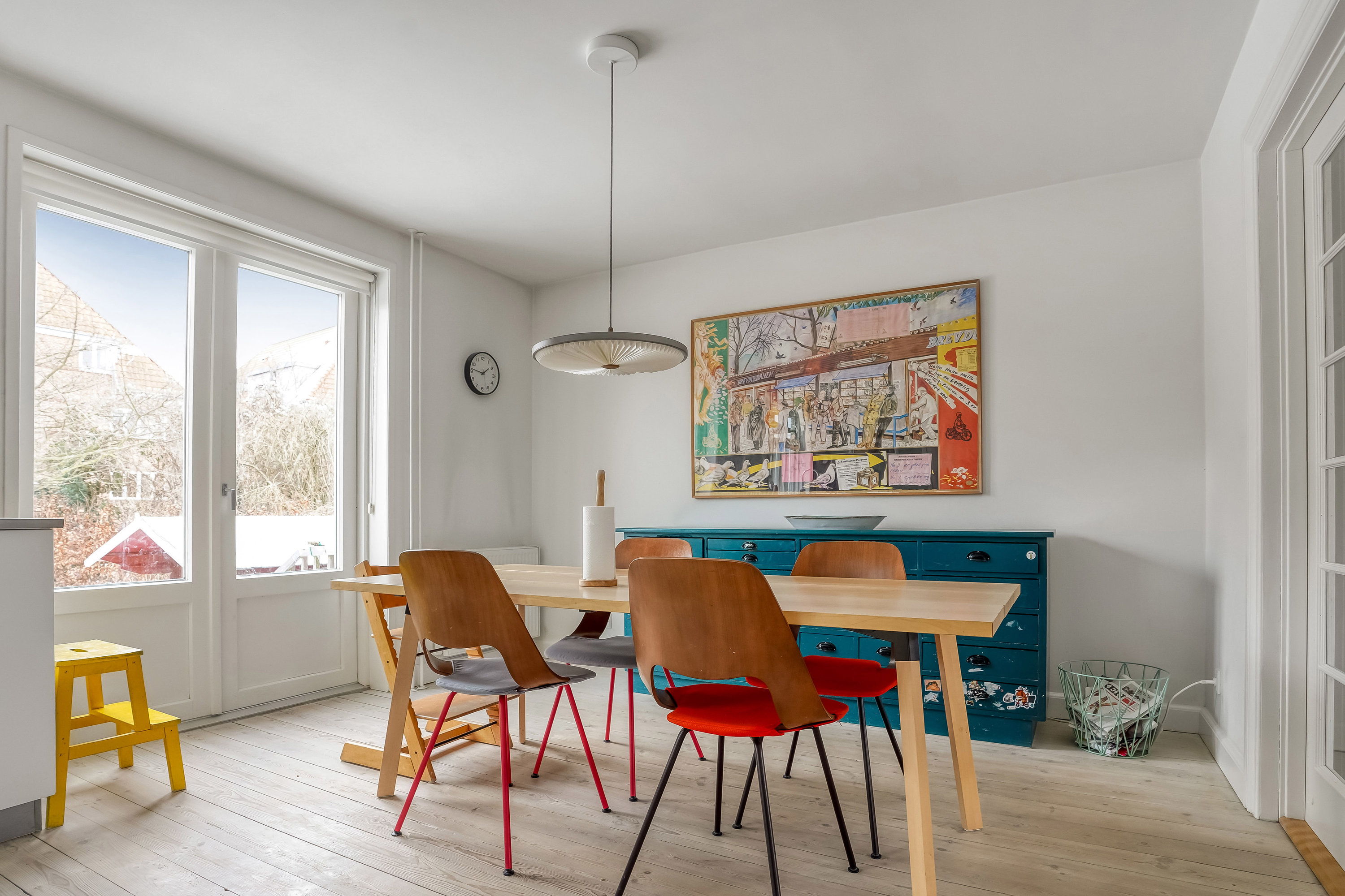 Fremhævet stue billede i fuldskærmstilstand. Billede af Tesdorpfsvej 39, 5000 Odense C