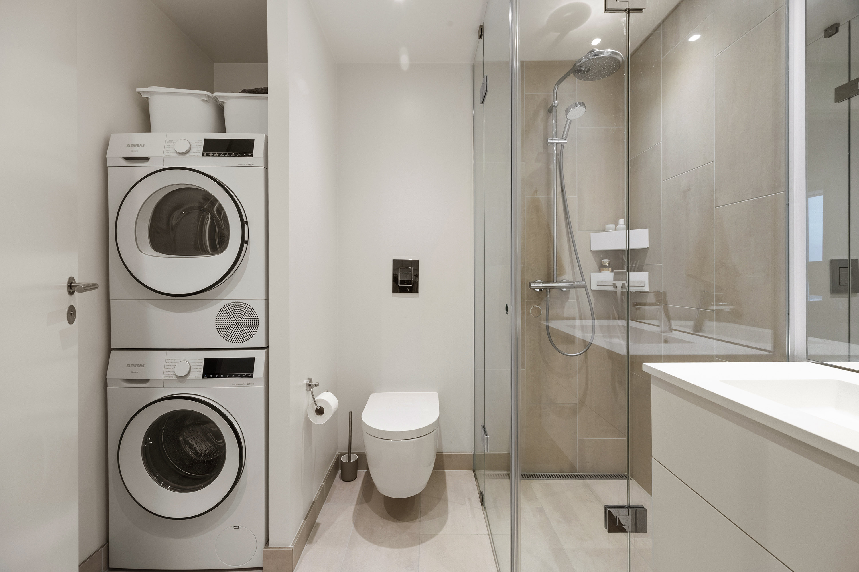 Fremhævet badeværelse billede i fuldskærmstilstand. Billede af Olivia Hansens Gade 4, 16. 2., 1799 København V