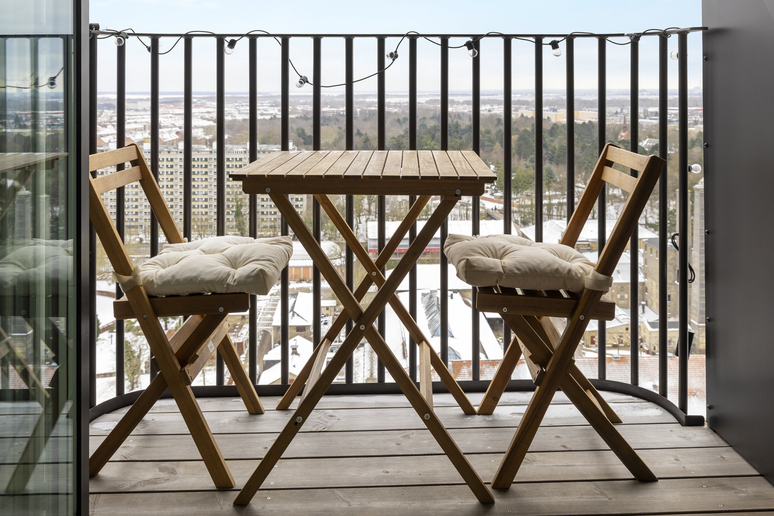 Fremhævet altan billede i fuldskærmstilstand. Billede af Olivia Hansens Gade 4, 16. 2., 1799 København V