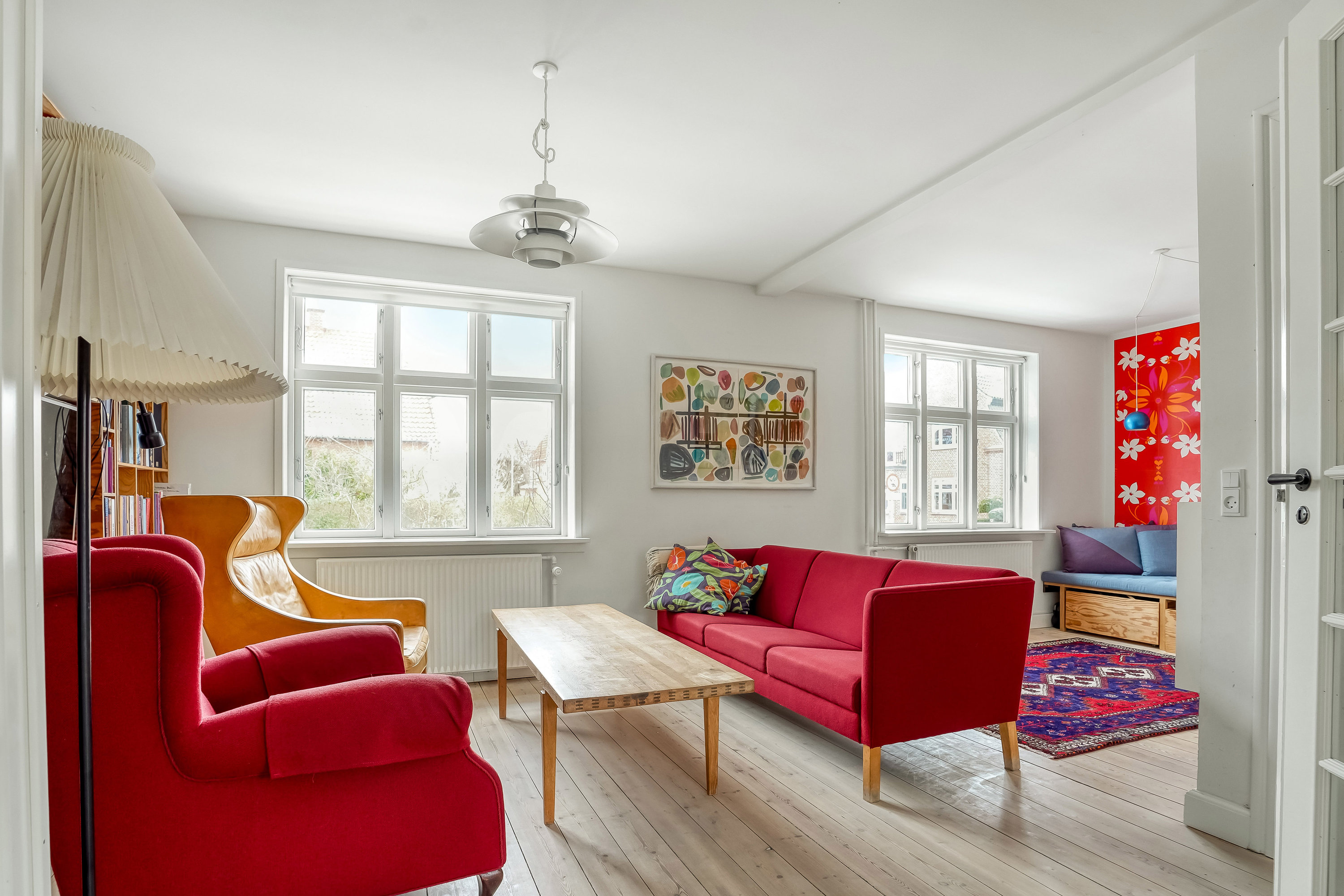 Fremhævet stue billede i fuldskærmstilstand. Billede af Tesdorpfsvej 39, 5000 Odense C