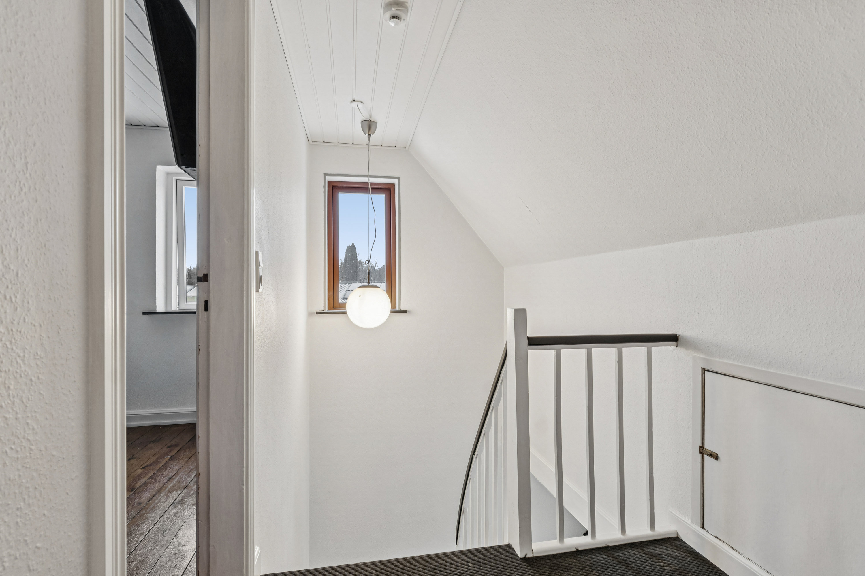 Fremhævet entré billede i fuldskærmstilstand. Billede af Hasselvænget 10, 5620 Glamsbjerg