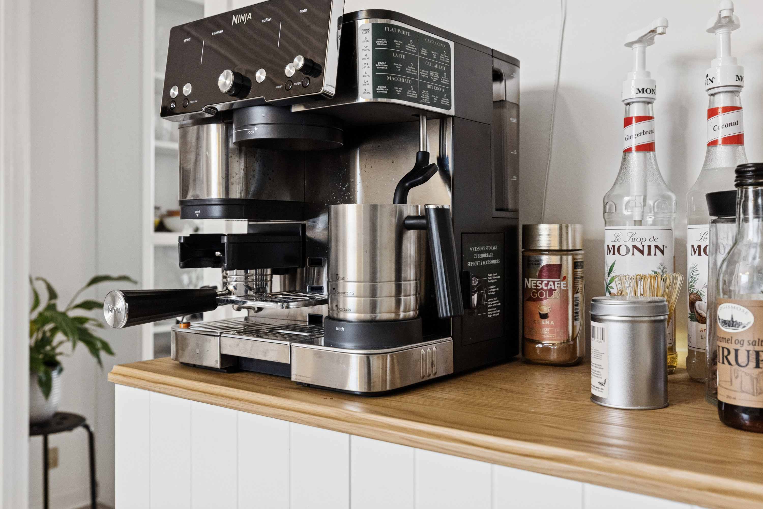 Fremhævet køkken billede i fuldskærmstilstand. Billede af Søvang 4, Sparkær, 8800 Viborg