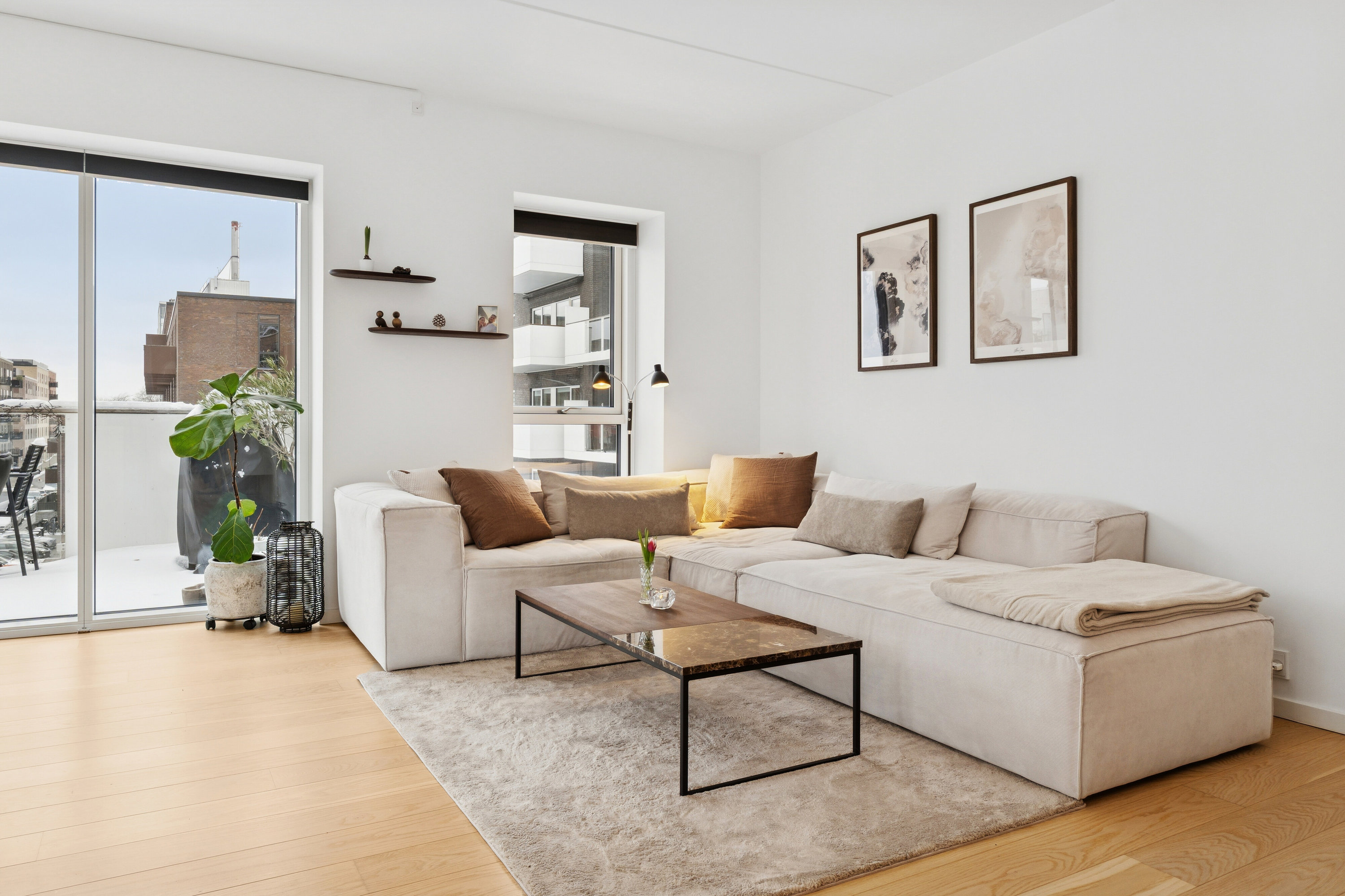 Fremhævet stue billede i fuldskærmstilstand. Billede af Kaffevej 31, 3. tv., 2610 Rødovre