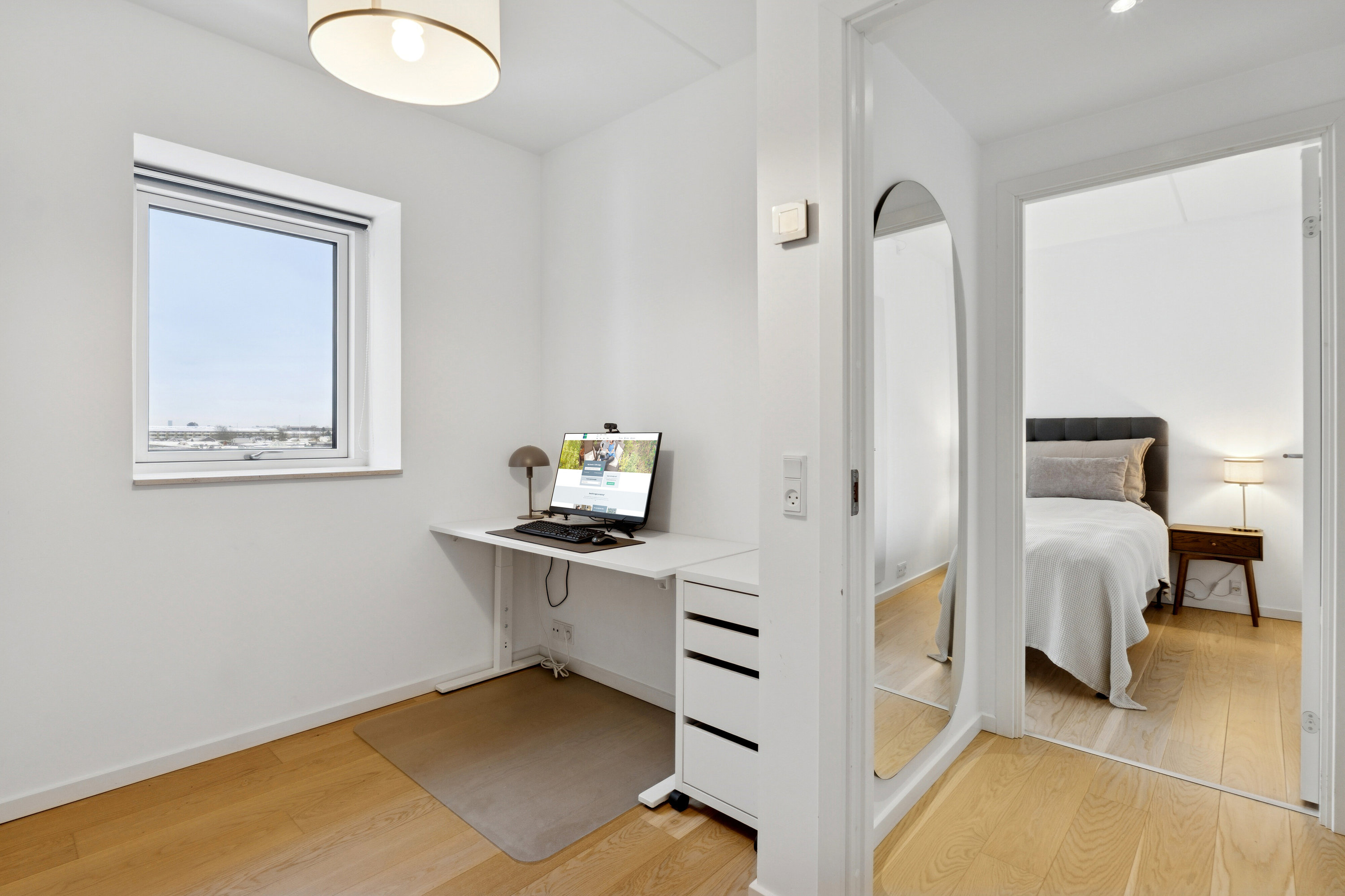 Fremhævet arbejdsværelse billede i fuldskærmstilstand. Billede af Kaffevej 31, 3. tv., 2610 Rødovre