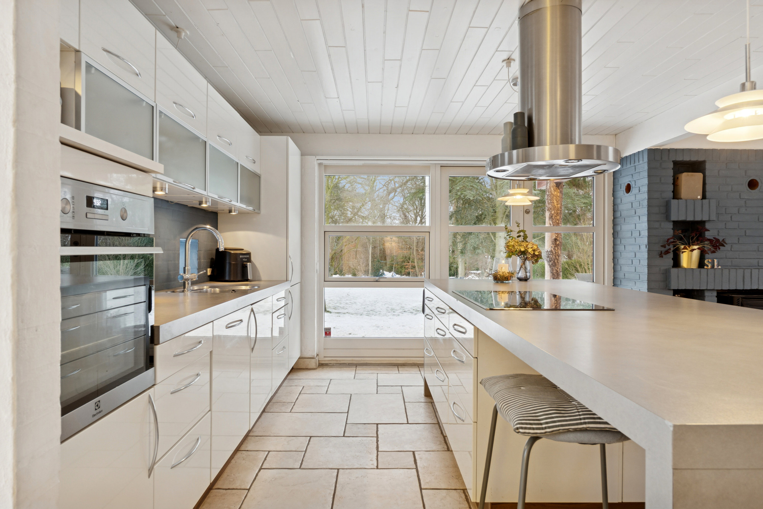 Fremhævet køkken billede i fuldskærmstilstand. Billede af Avernakøvej 39, 5700 Svendborg