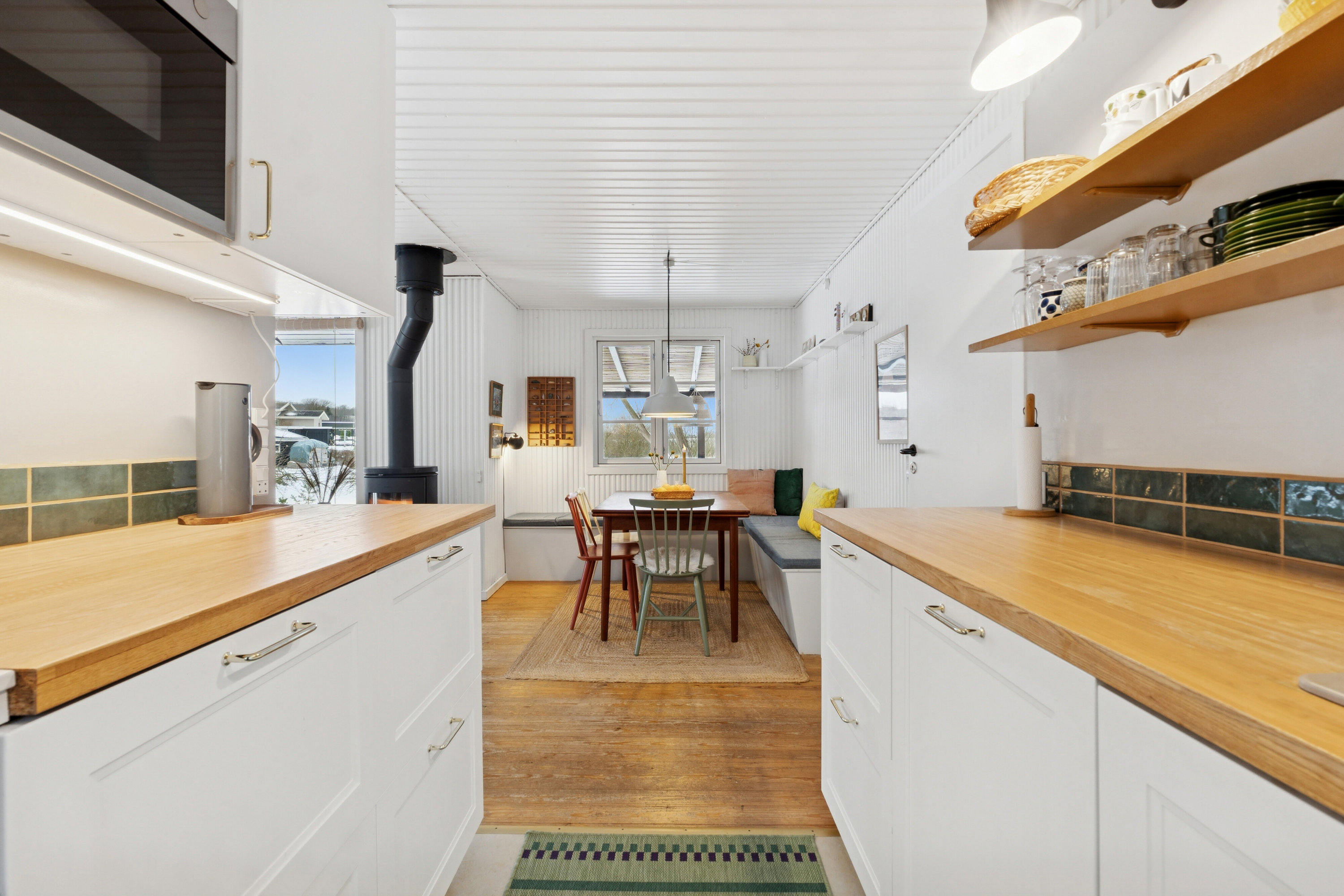 Fremhævet køkken billede i fuldskærmstilstand. Billede af Laxtonvej 28, Fredmose, 5932 Humble