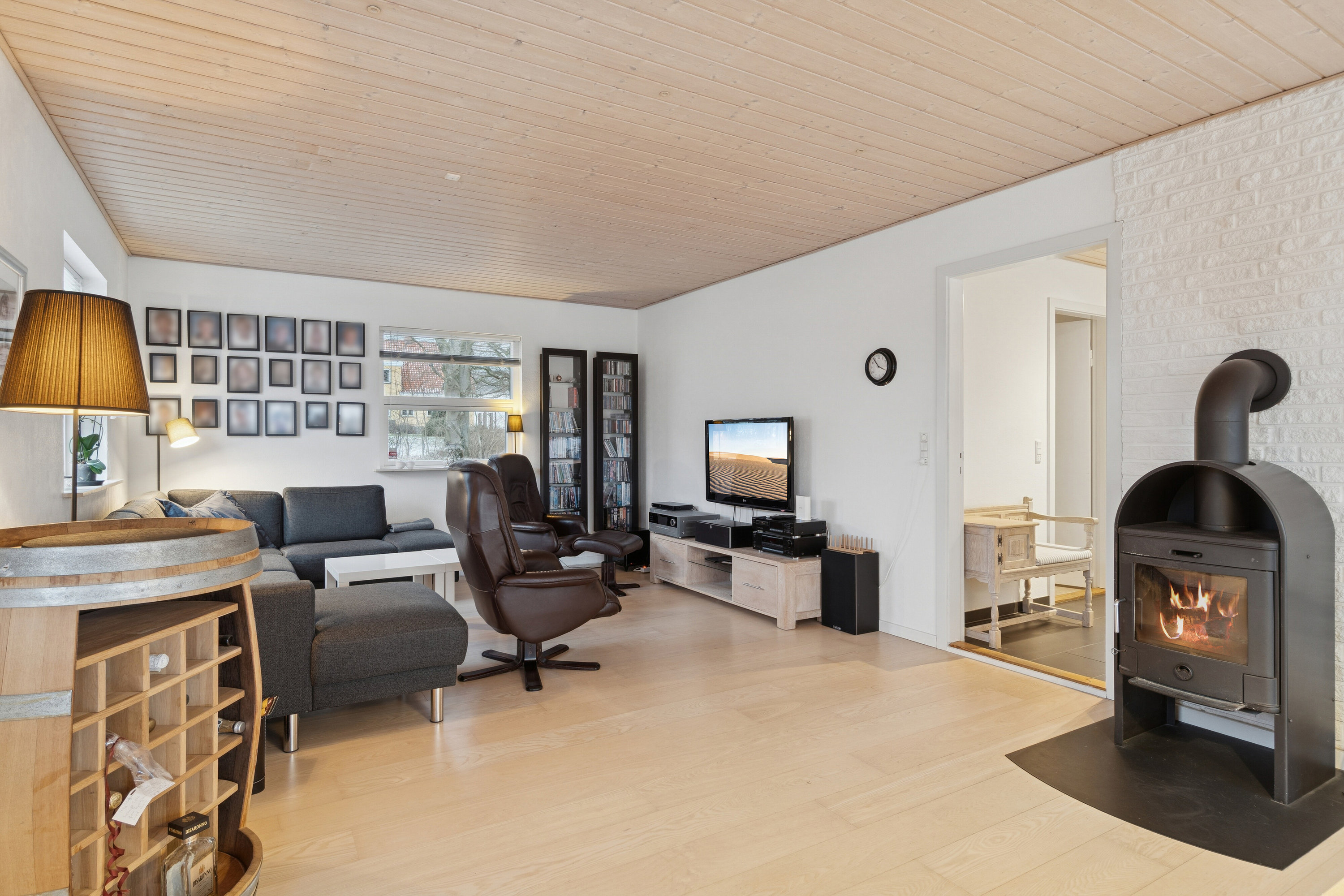 Fremhævet stue billede i fuldskærmstilstand. Billede af Strandvejen 145, Hejninge, 4200 Slagelse