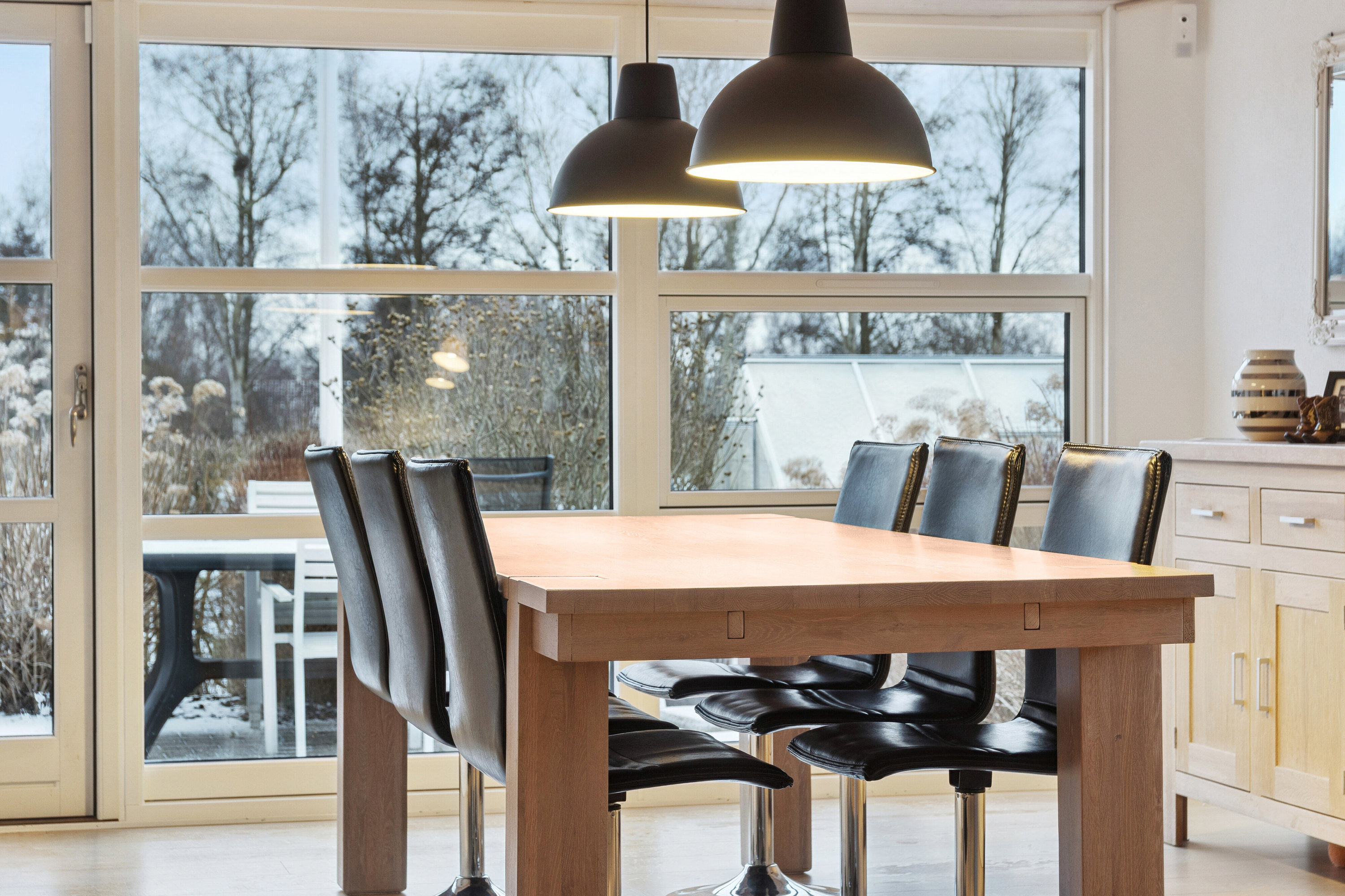 Fremhævet spisestue billede i fuldskærmstilstand. Billede af Strandvejen 145, Hejninge, 4200 Slagelse