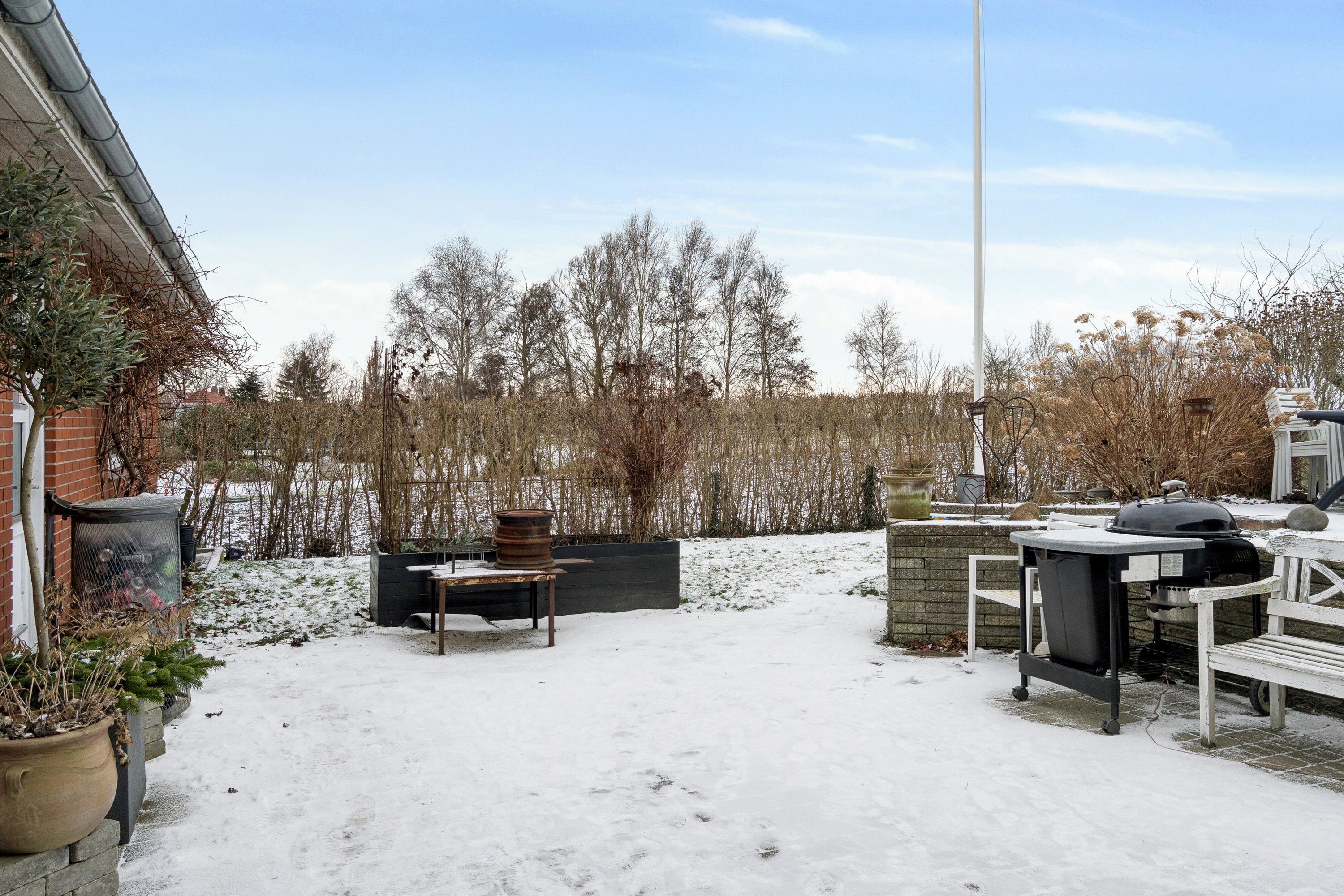 Fremhævet terrasse billede i fuldskærmstilstand. Billede af Strandvejen 145, Hejninge, 4200 Slagelse