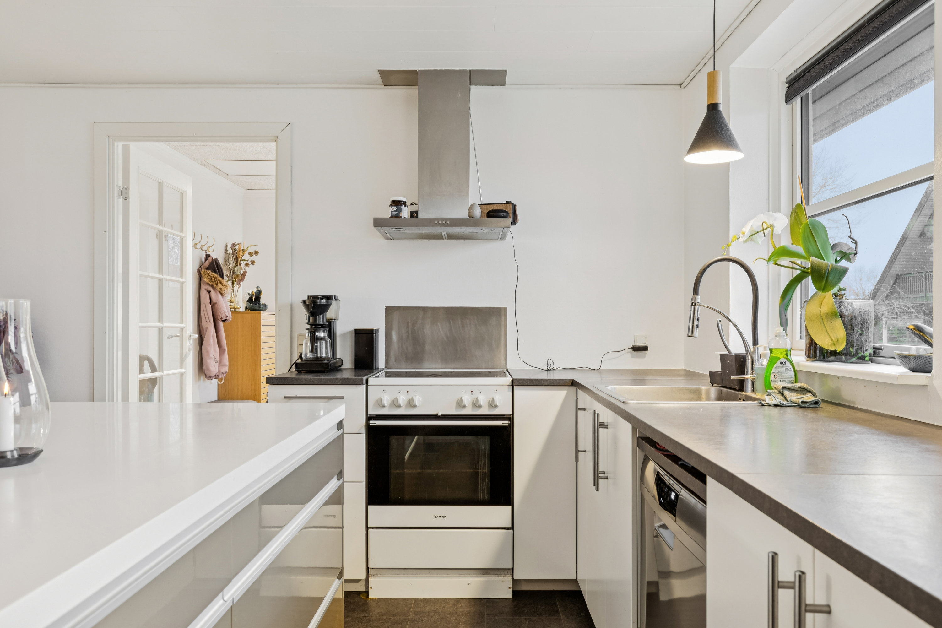 Fremhævet køkken billede i fuldskærmstilstand. Billede af Vesterbjergvej 22, 4460 Snertinge