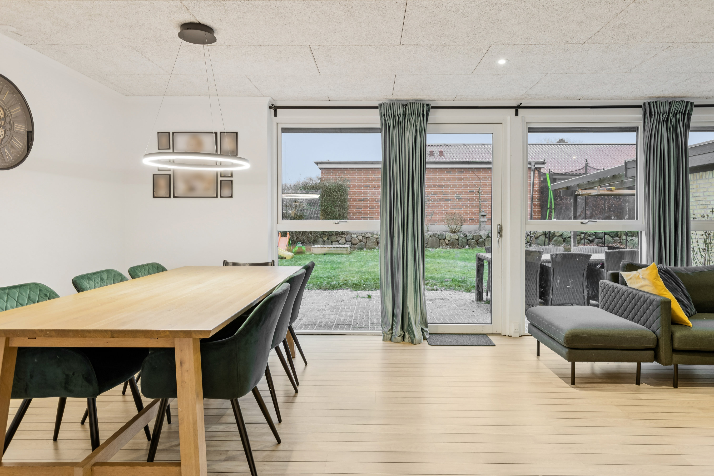 Fremhævet stue billede i fuldskærmstilstand. Billede af Vesterbjergvej 22, 4460 Snertinge