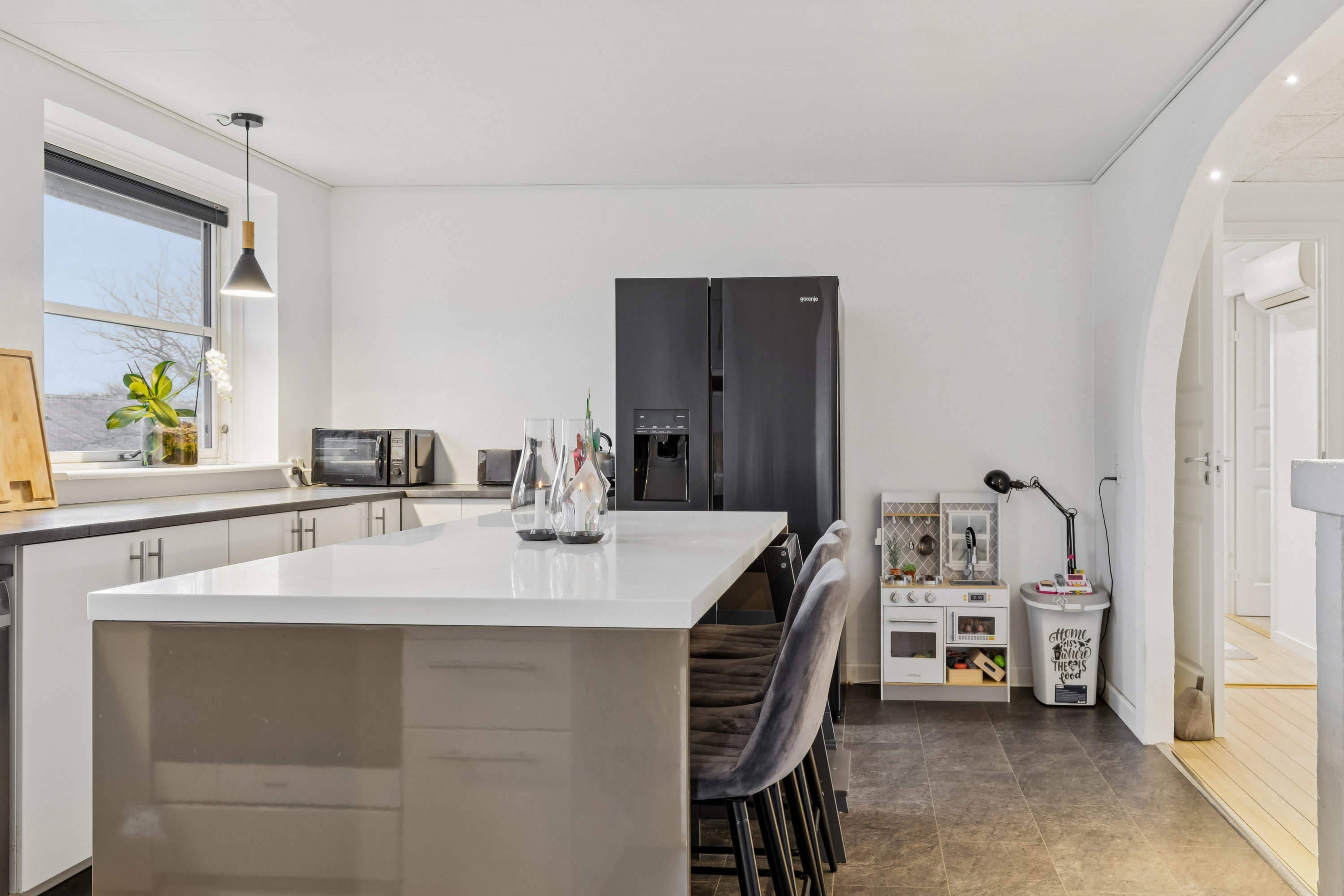 Fremhævet køkken billede i fuldskærmstilstand. Billede af Vesterbjergvej 22, 4460 Snertinge