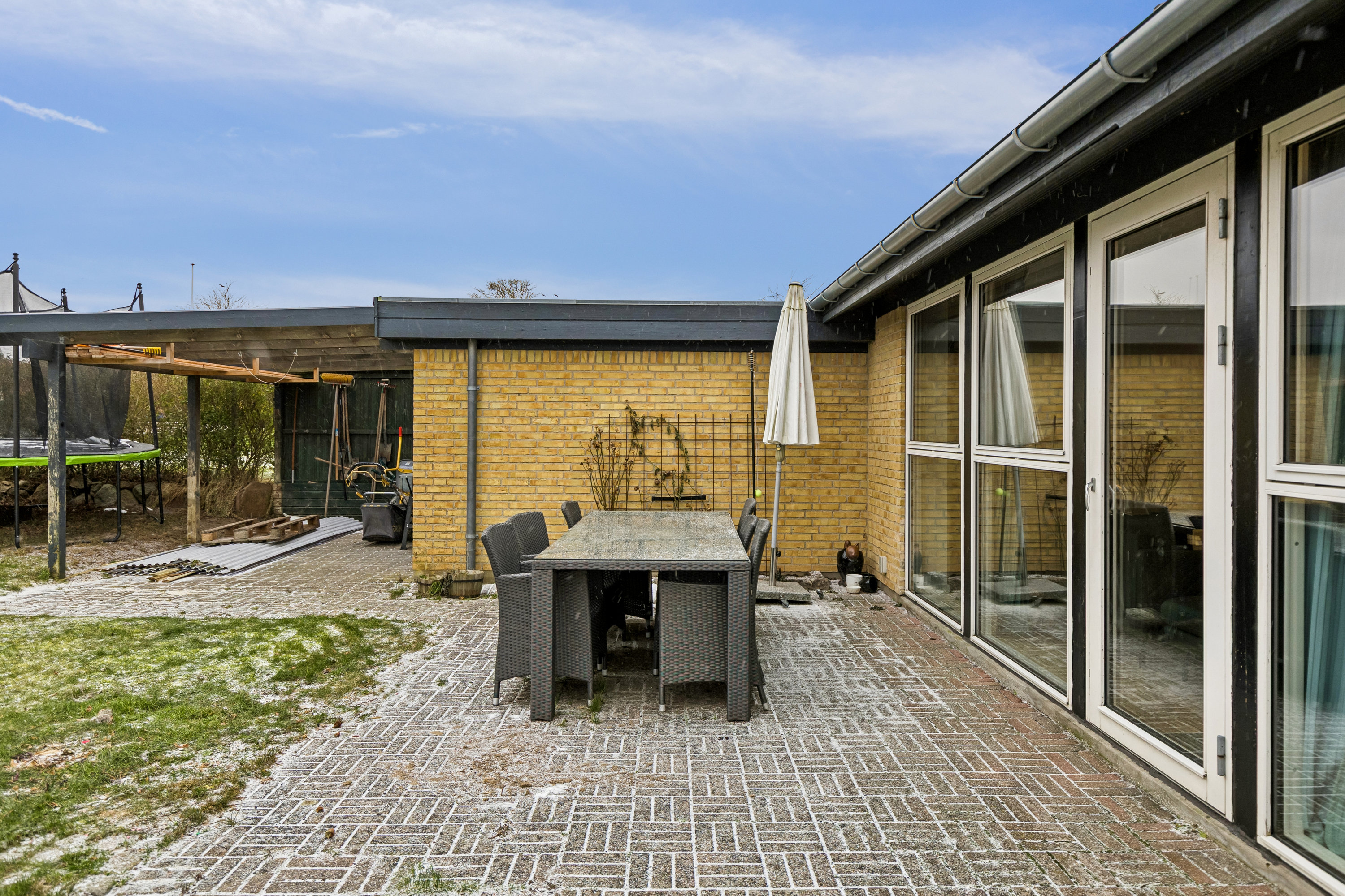 Fremhævet terrasse billede i fuldskærmstilstand. Billede af Vesterbjergvej 22, 4460 Snertinge