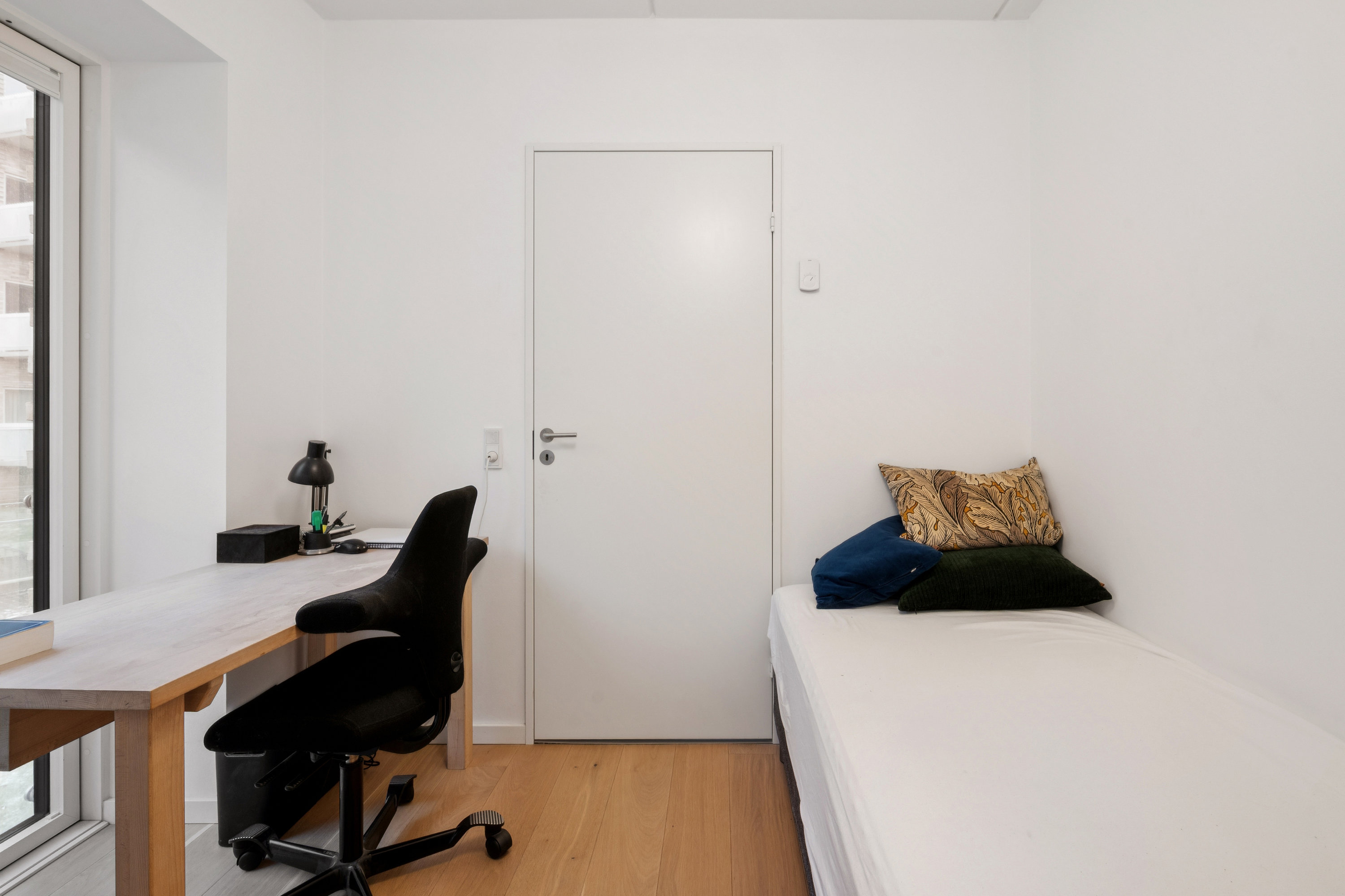 Fremhævet værelse billede i fuldskærmstilstand. Billede af Ceresbyen 42, st.. 3., 8000 Aarhus C