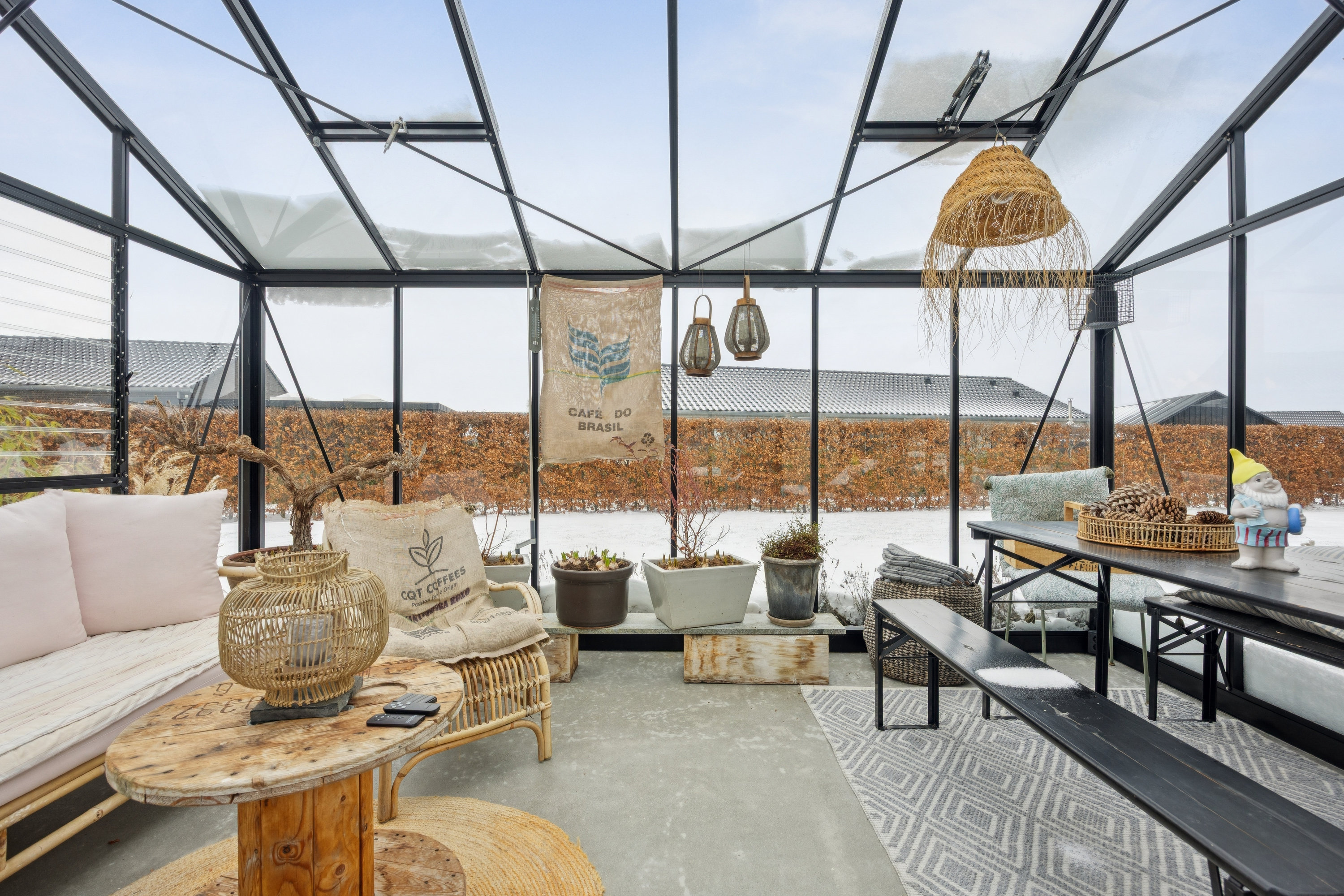 Fremhævet terrasse billede i fuldskærmstilstand. Billede af Strandmældevej 13, Strøby Egede, 4600 Køge