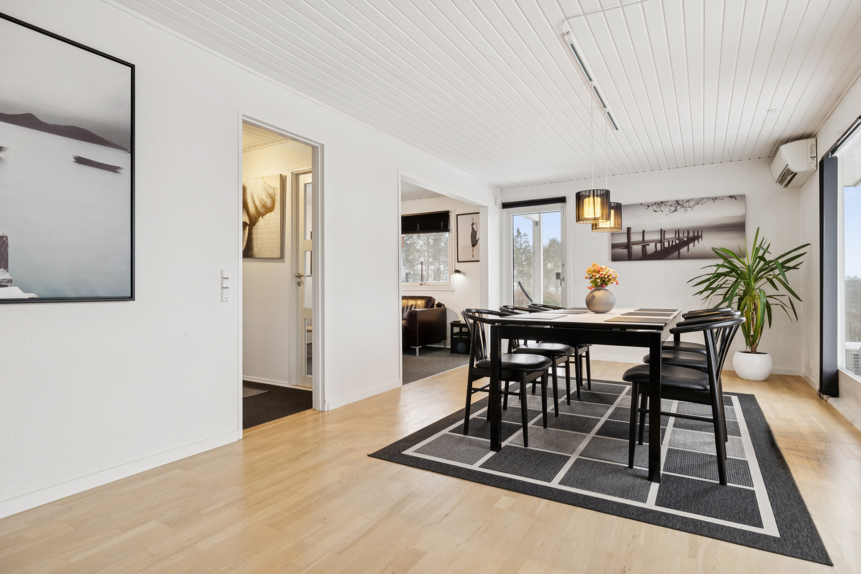 Fremhævet stue billede i fuldskærmstilstand. Billede af Fjordbakken 51, Hadsund Syd, 9560 Hadsund