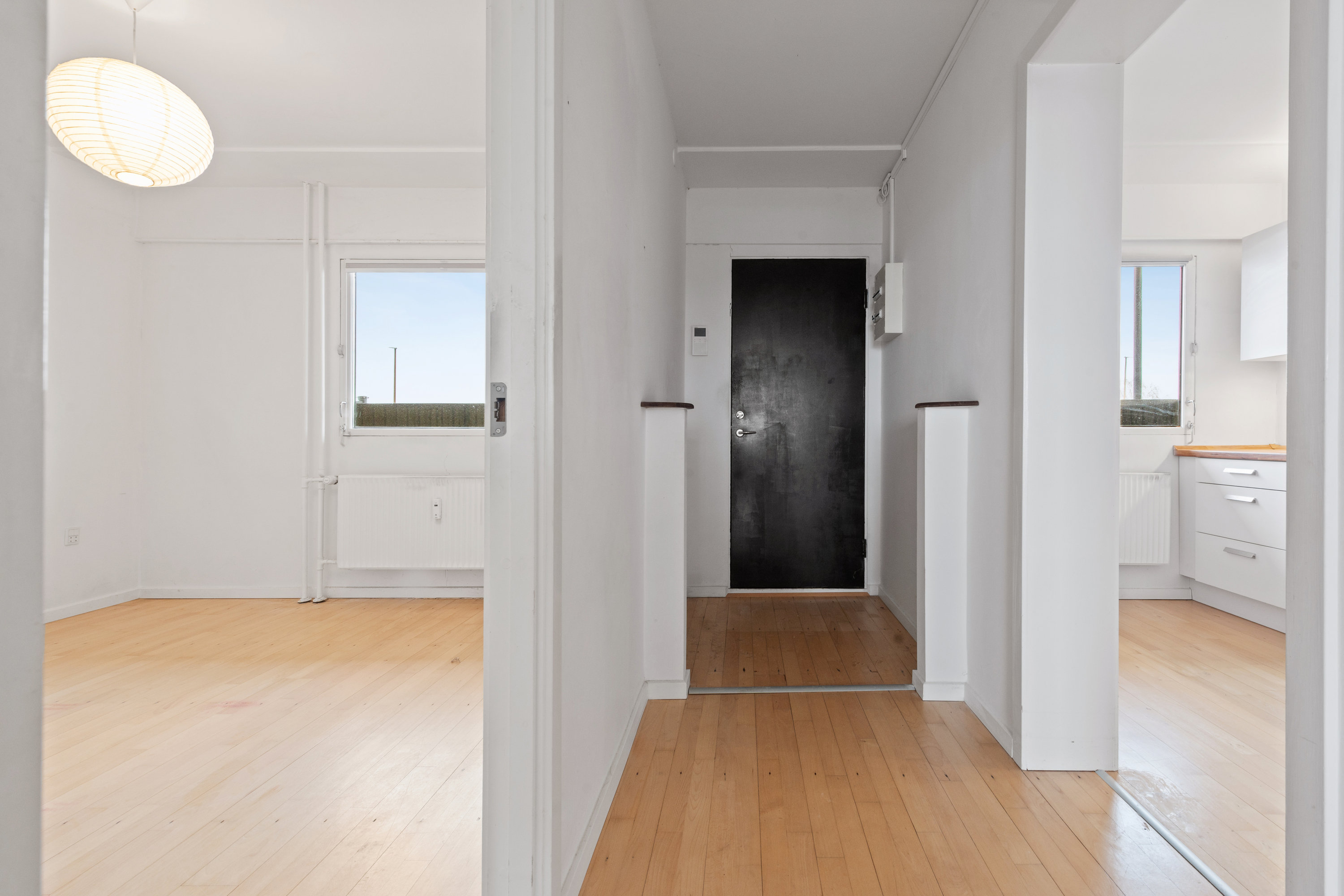 Fremhævet gang billede i fuldskærmstilstand. Billede af Søagerparken 1, 1. 14., 2670 Greve