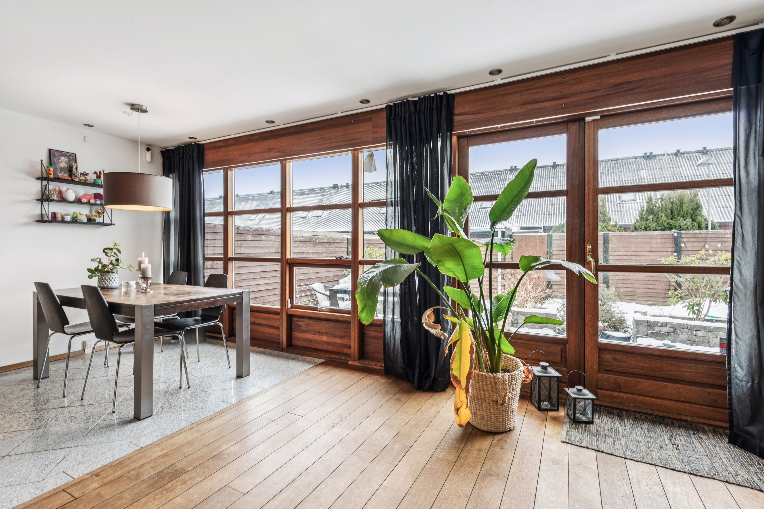 Fremhævet andet billede i fuldskærmstilstand. Billede af Tyttebærhaven 17, 2670 Greve