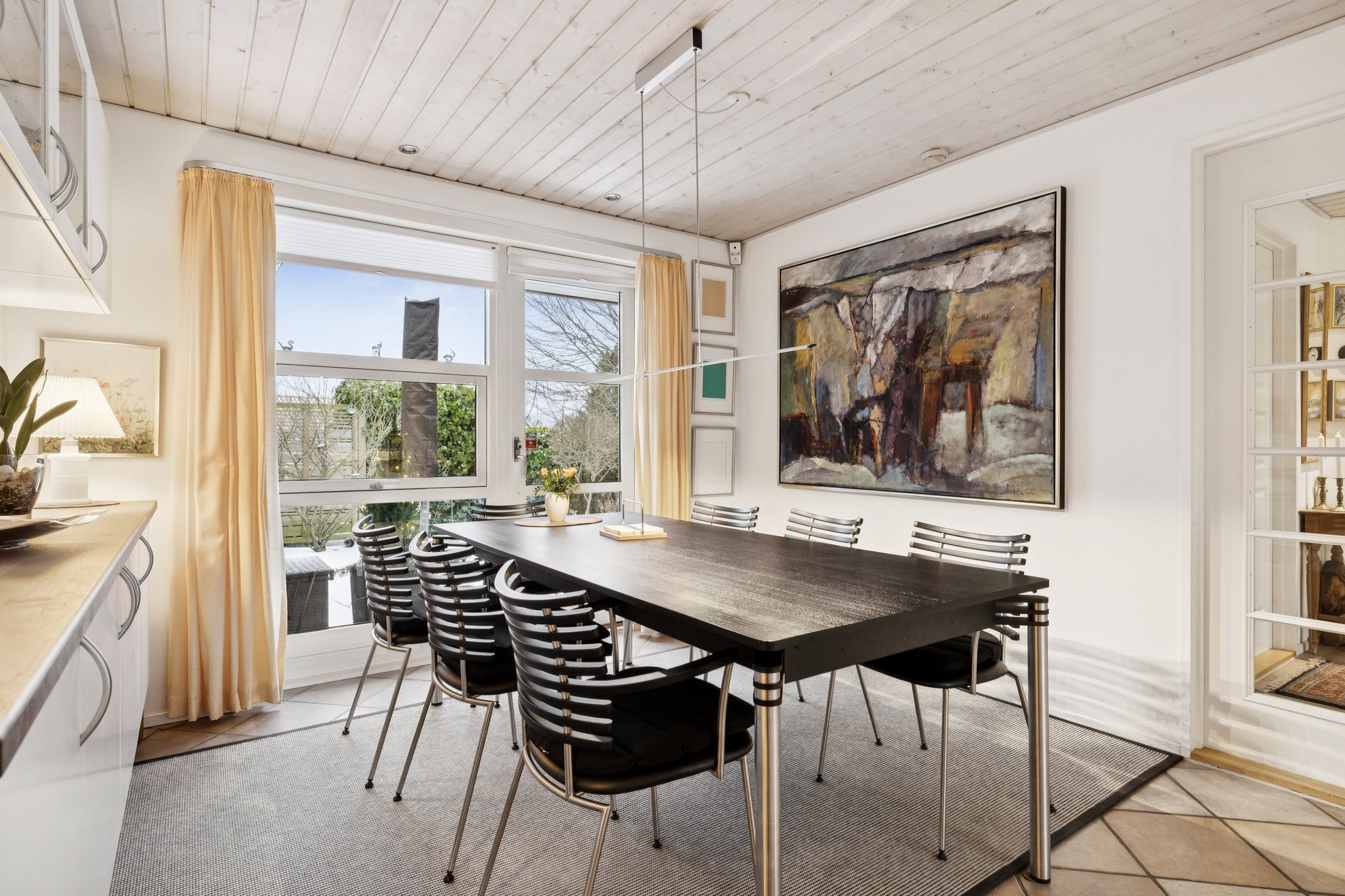 Fremhævet spisestue billede i fuldskærmstilstand. Billede af Oksevej 2, 8960 Randers SØ