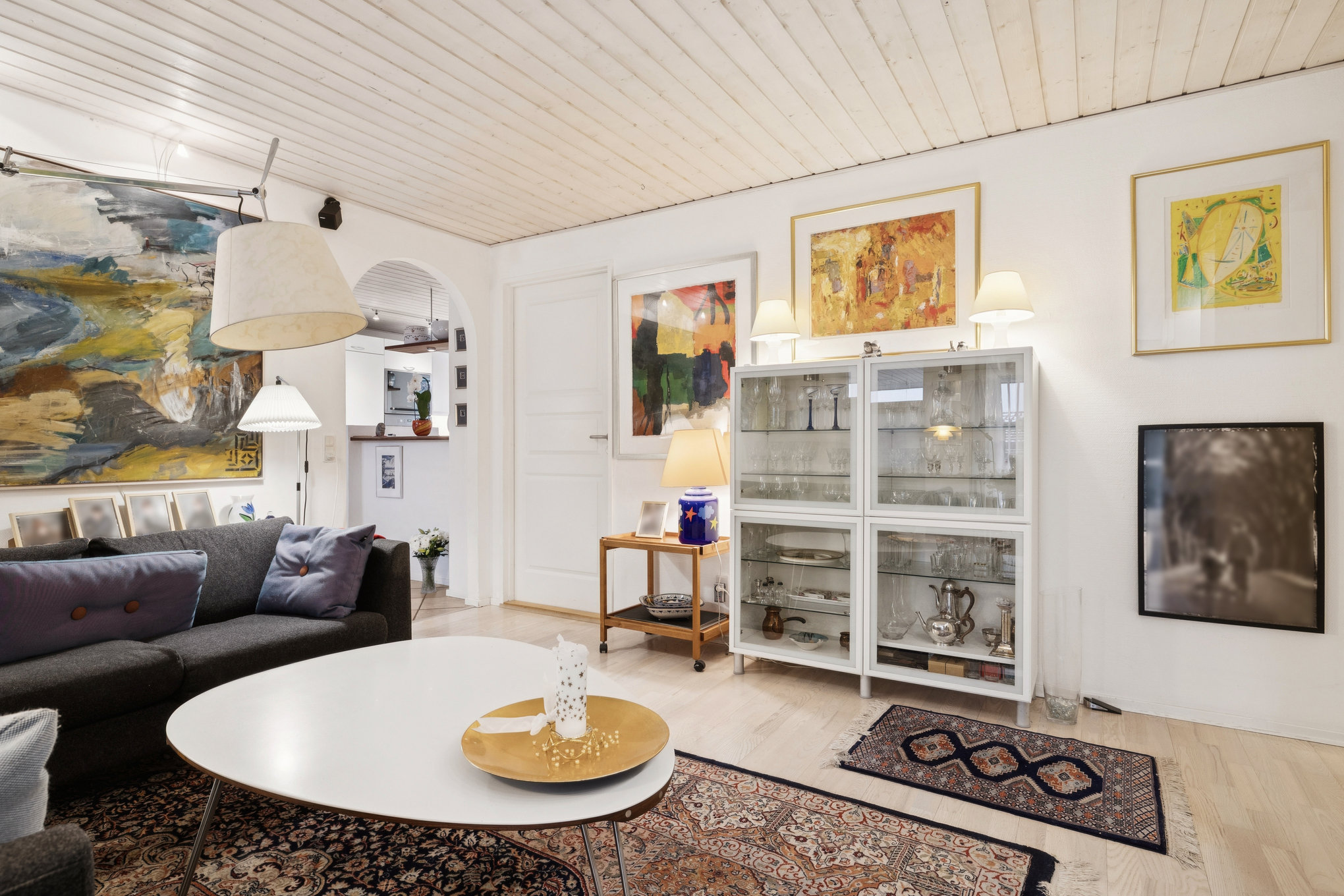 Fremhævet stue billede i fuldskærmstilstand. Billede af Oksevej 2, 8960 Randers SØ