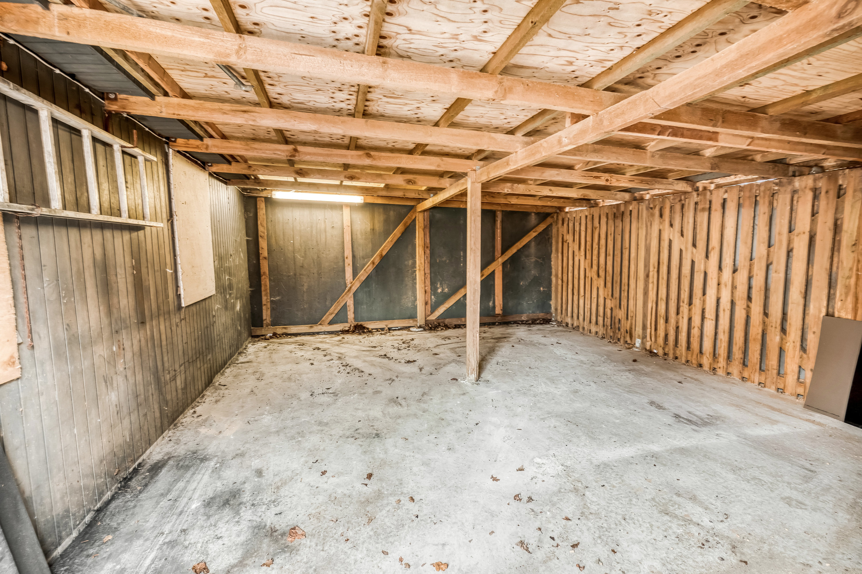 Fremhævet garage billede i fuldskærmstilstand. Billede af Vilhelmsborgvej 3, 7500 Holstebro