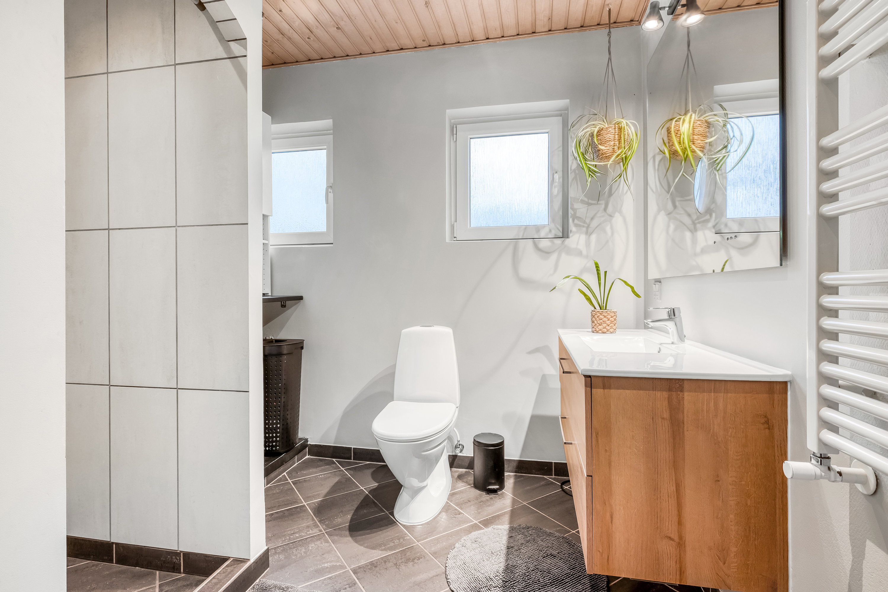 Fremhævet badeværelse billede i fuldskærmstilstand. Billede af Vilhelmsborgvej 3, 7500 Holstebro