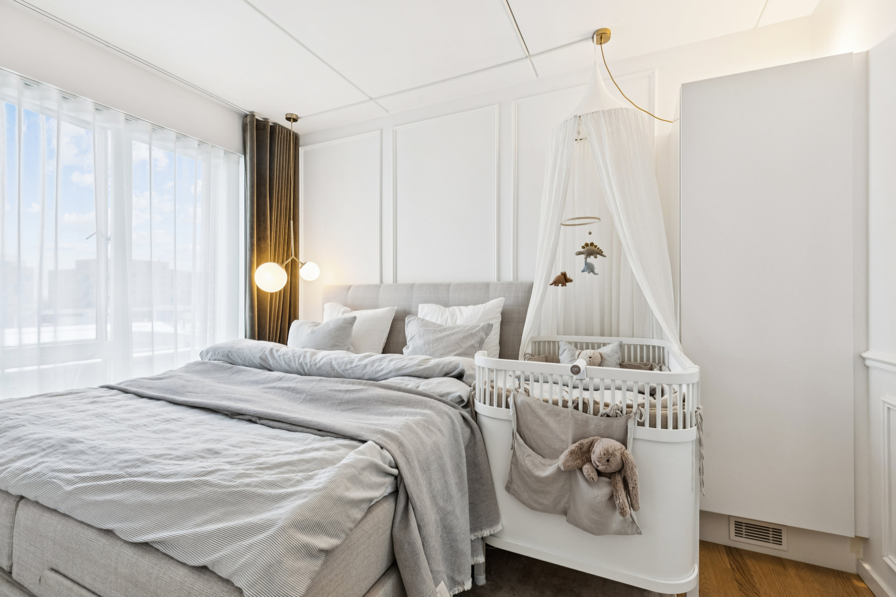 Fremhævet  billede i fuldskærmstilstand. Billede af Paradisæblevej 24, 2. tv., 2500 Valby