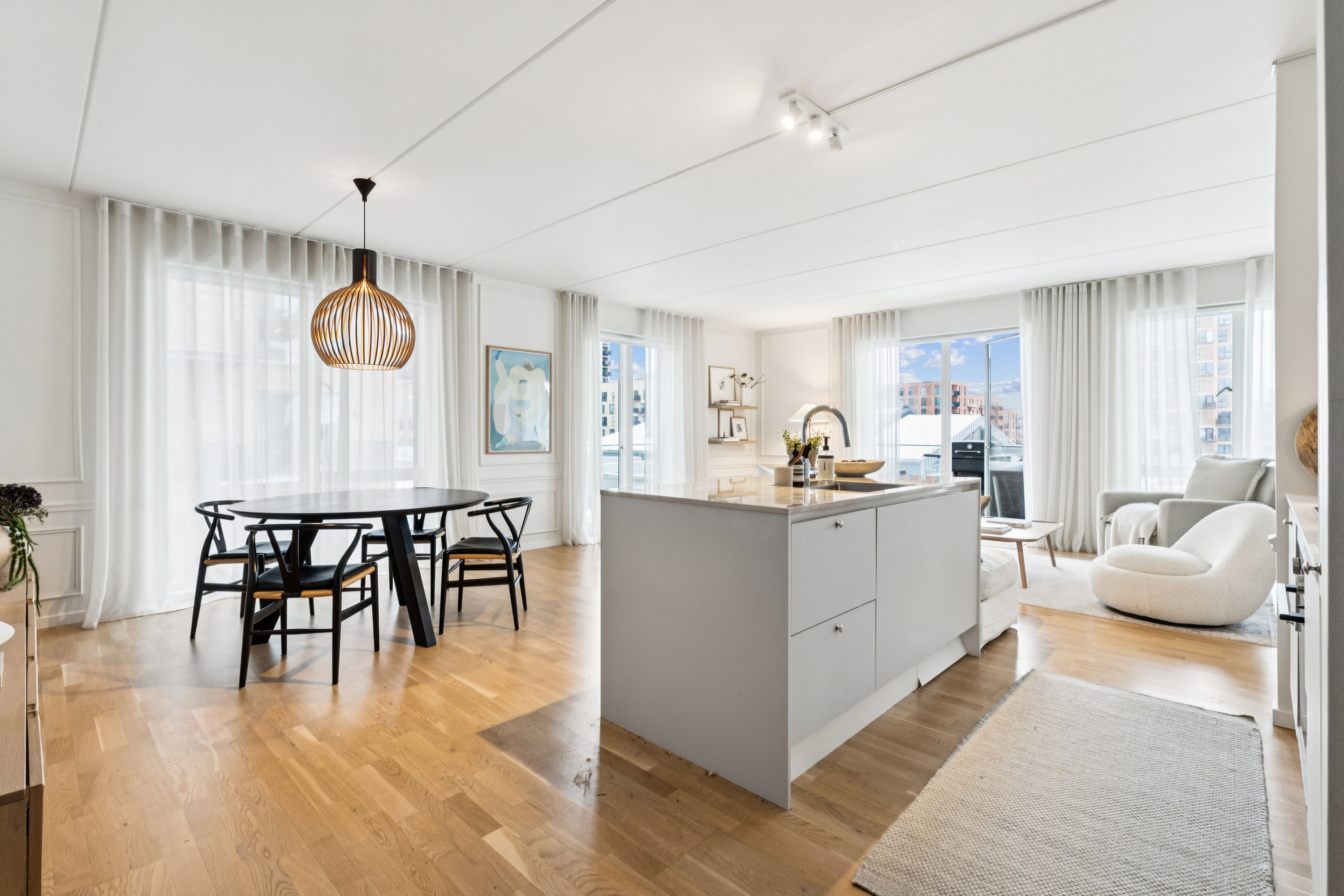 Fremhævet  billede i fuldskærmstilstand. Billede af Paradisæblevej 24, 2. tv., 2500 Valby