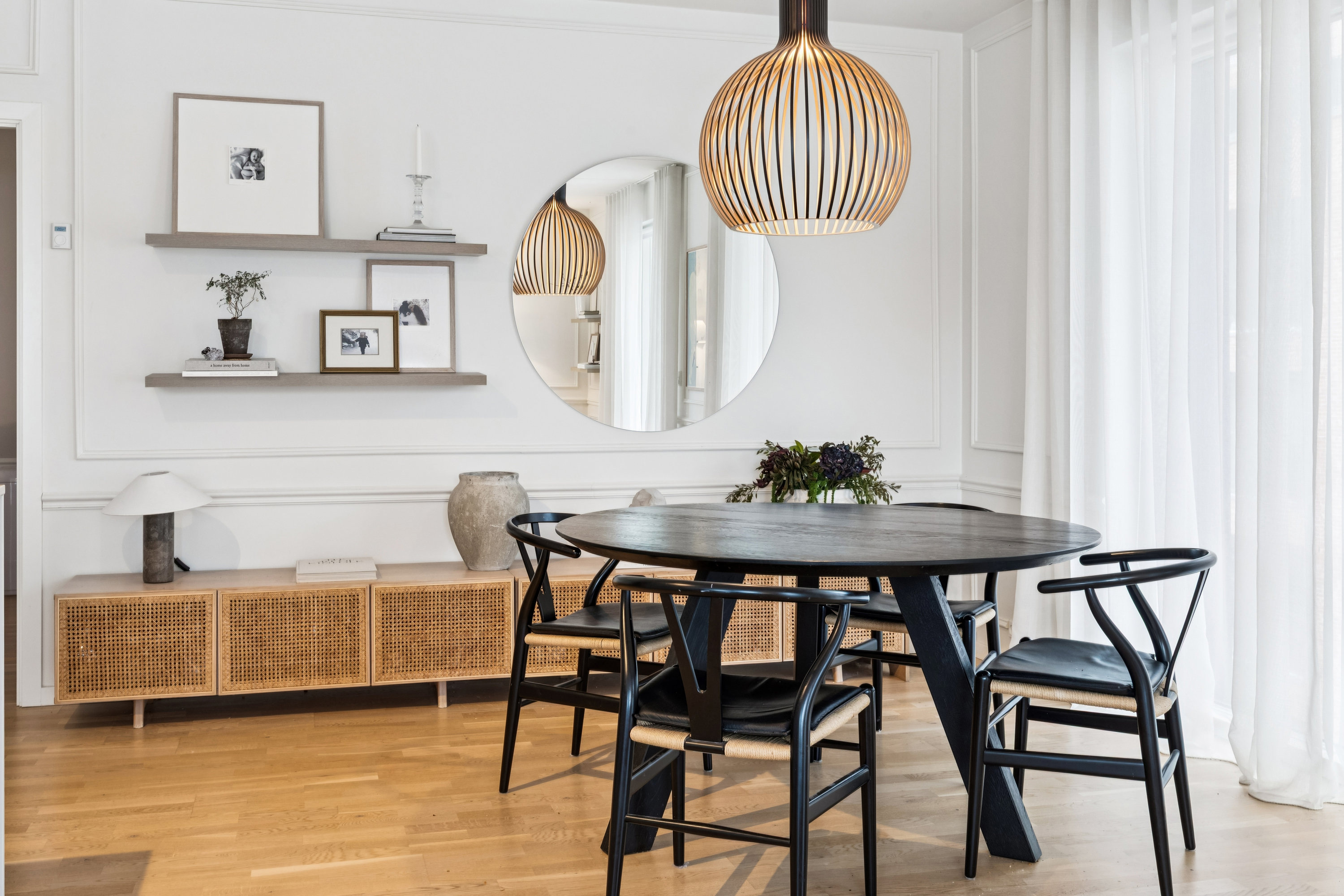 Fremhævet  billede i fuldskærmstilstand. Billede af Paradisæblevej 24, 2. tv., 2500 Valby