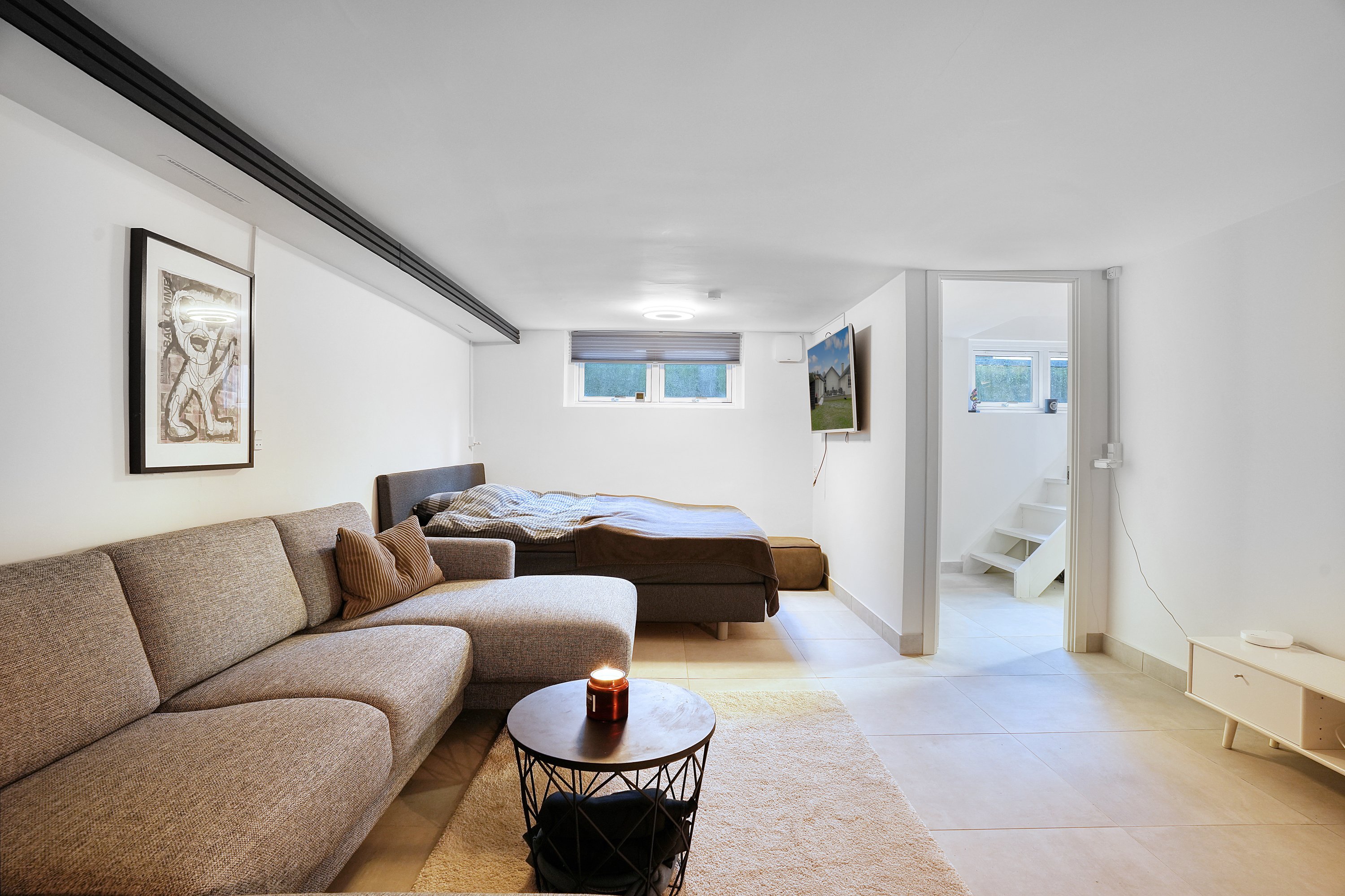 Fremhævet kælder billede i fuldskærmstilstand. Billede af Nørrevej 5, 2690 Karlslunde